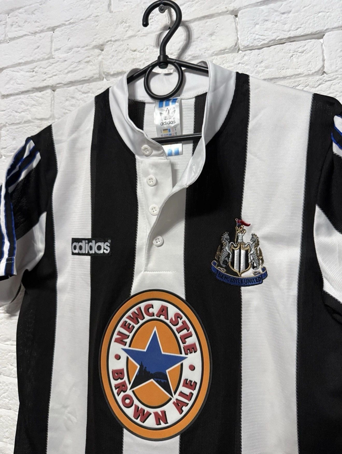 Adidas Adidas Newcastle 95-97 Jersey Home Football Shirt Sz S Size US S / EU 44-46 / 1 - 2 Thumbnail