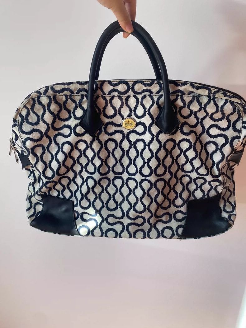 Vivienne Westwood Vivienne Westwood size os Ceramic black and white pirate pa Size ONE SIZE - 1 Thumbnail