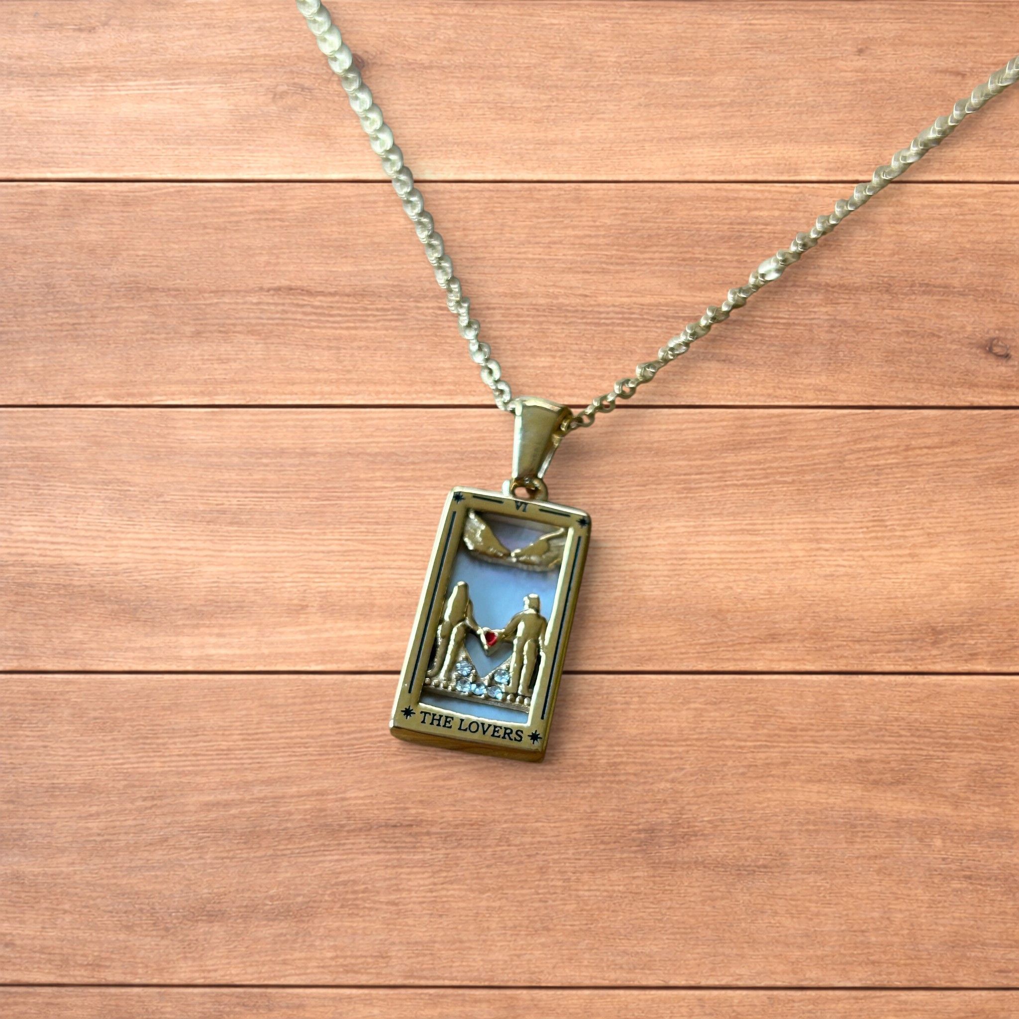 Japanese Brand Gold stainless pendant necklace of the lovers couple tarot . Size ONE SIZE - 4 Thumbnail