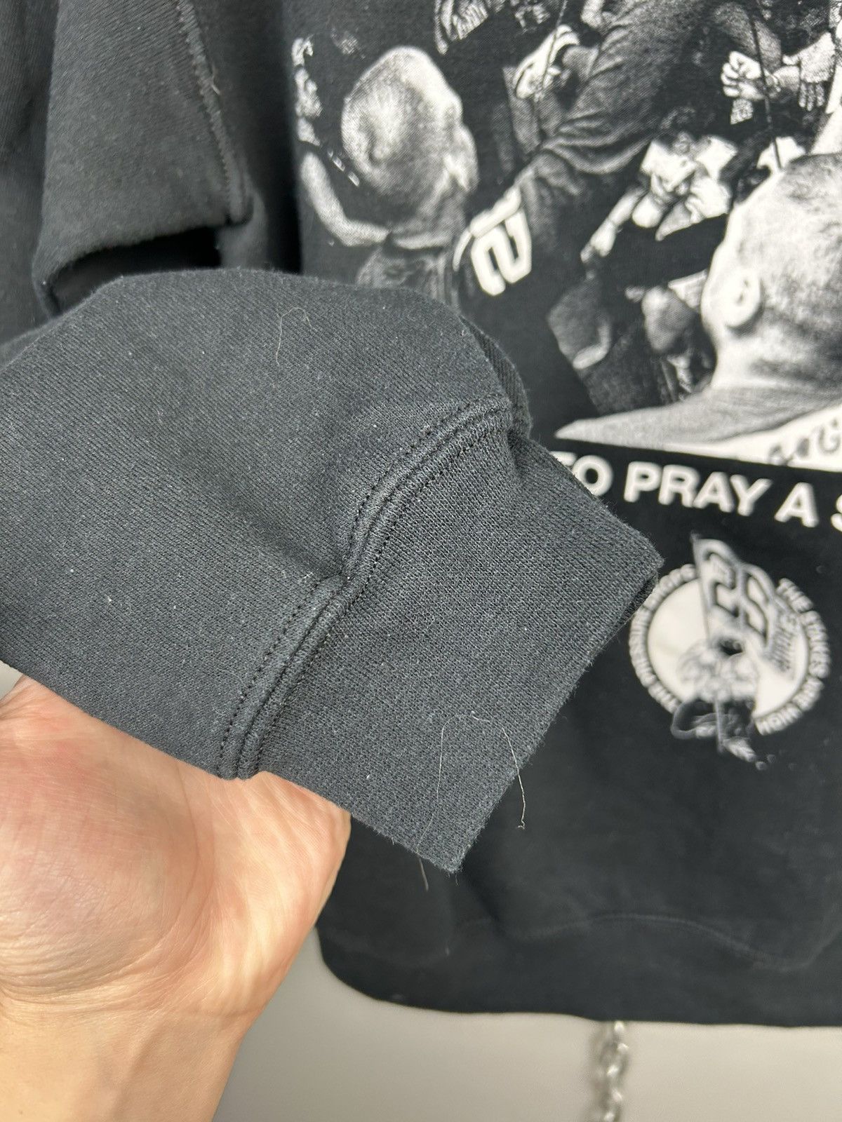 Vintage Vintage Terror Hoodie A minute to pray a second to die Size US M / EU 48-50 / 2 - 21 Thumbnail