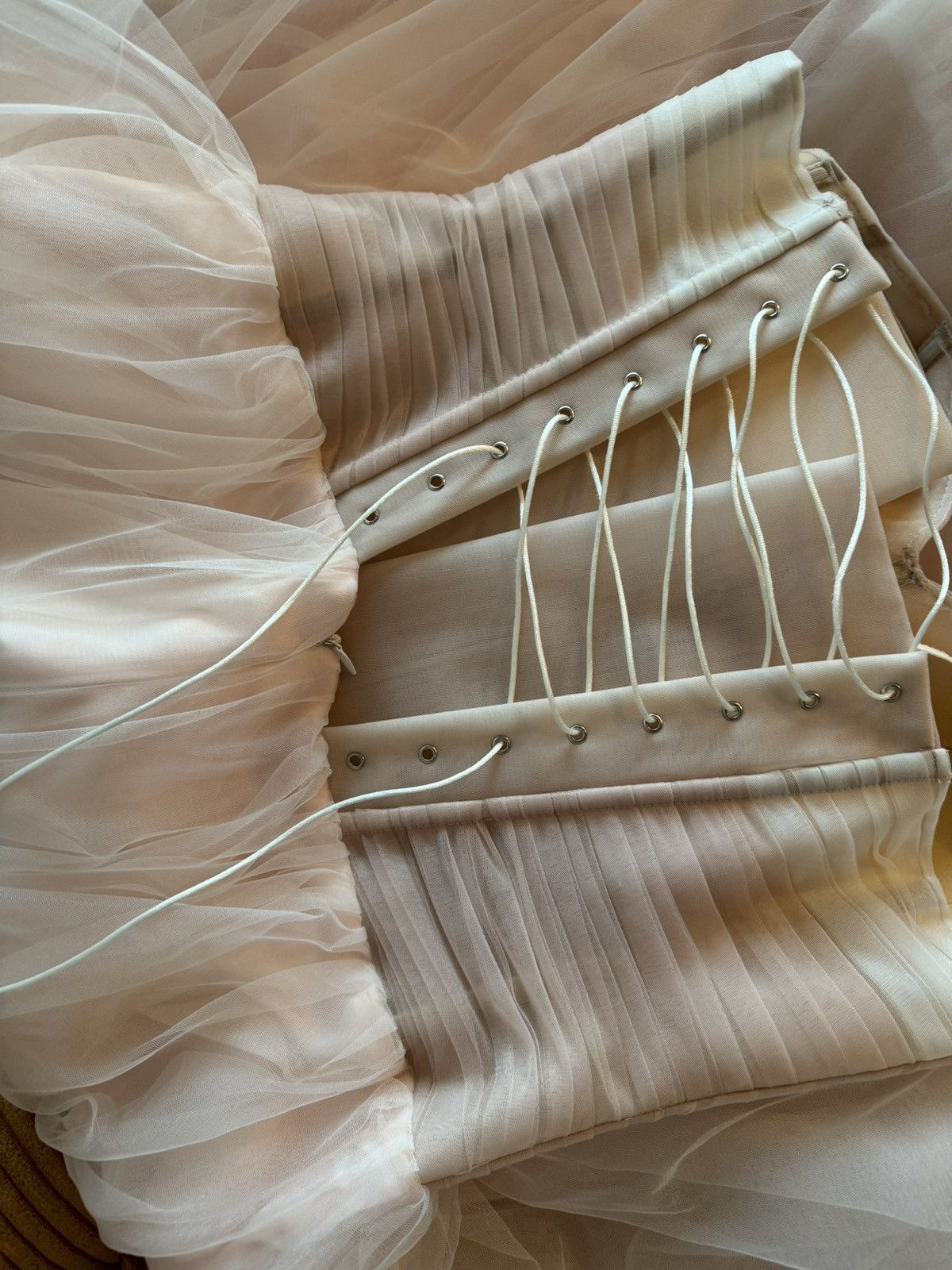Other One of a kind custom made Wedding dress. Size L / US 10 / IT 46 - 5 Thumbnail