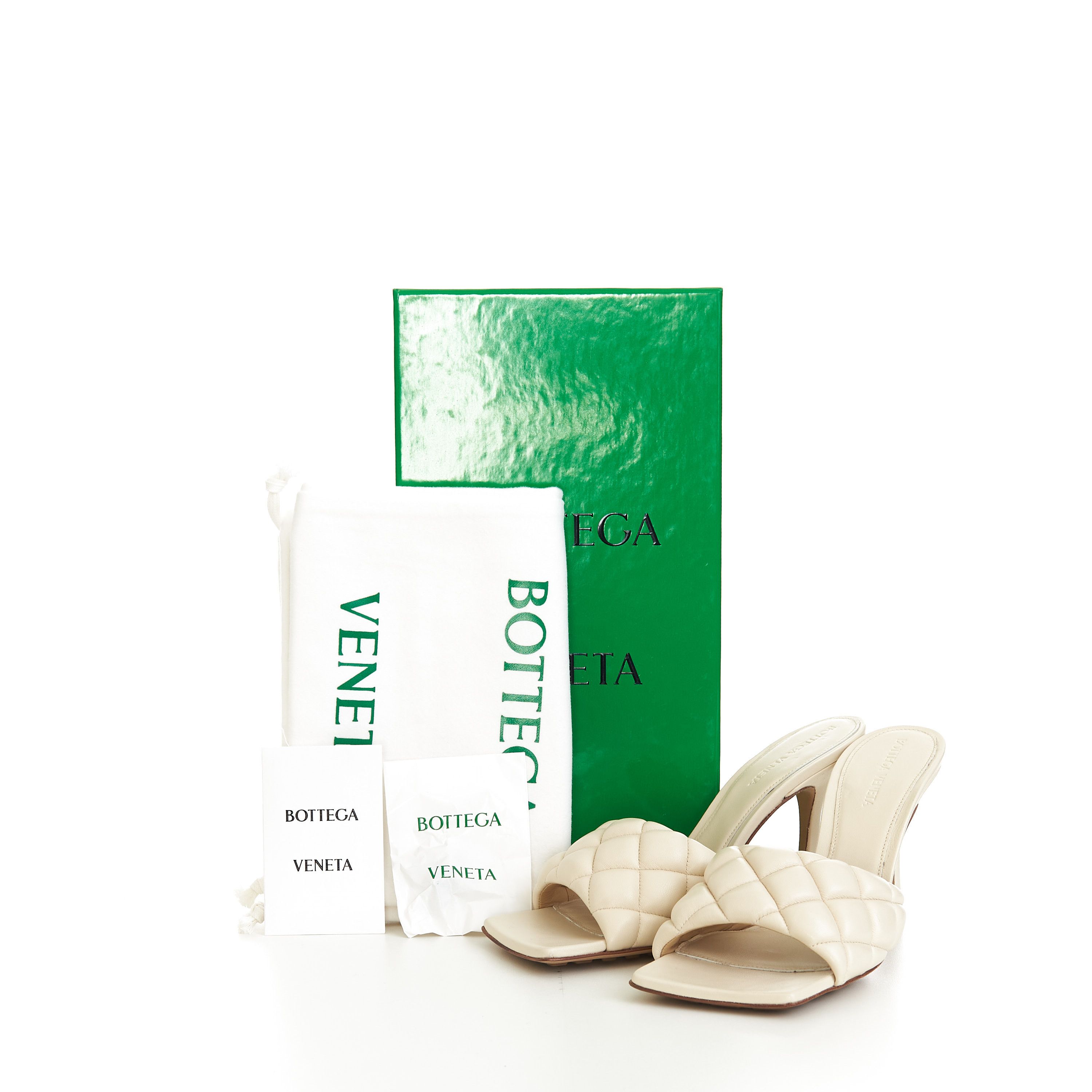 Bottega Veneta Padded Mules In Seasalt White Quilted Leather Size US 5.5 / IT 35.5 - 14 Thumbnail