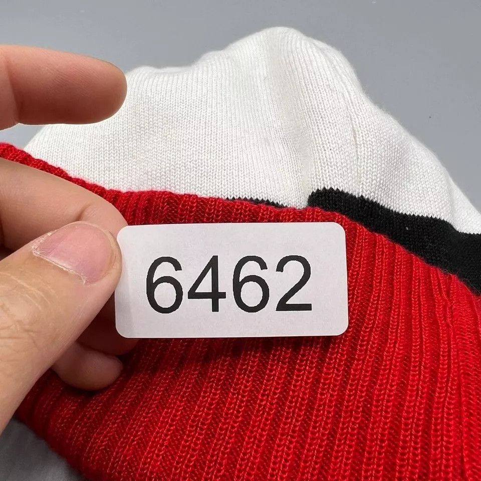 Other Wisconsin Badgers Hat Men Fanatics Cuffed Beanie Cap New Size ONE SIZE - 4 Thumbnail