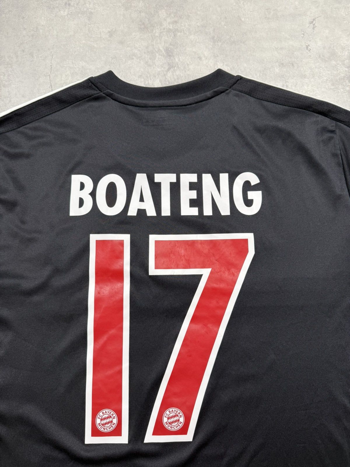 Adidas Adidas Bayern Munchen 2011 #BOATENG 17 Size US L / EU 52-54 / 3 - 7 Thumbnail