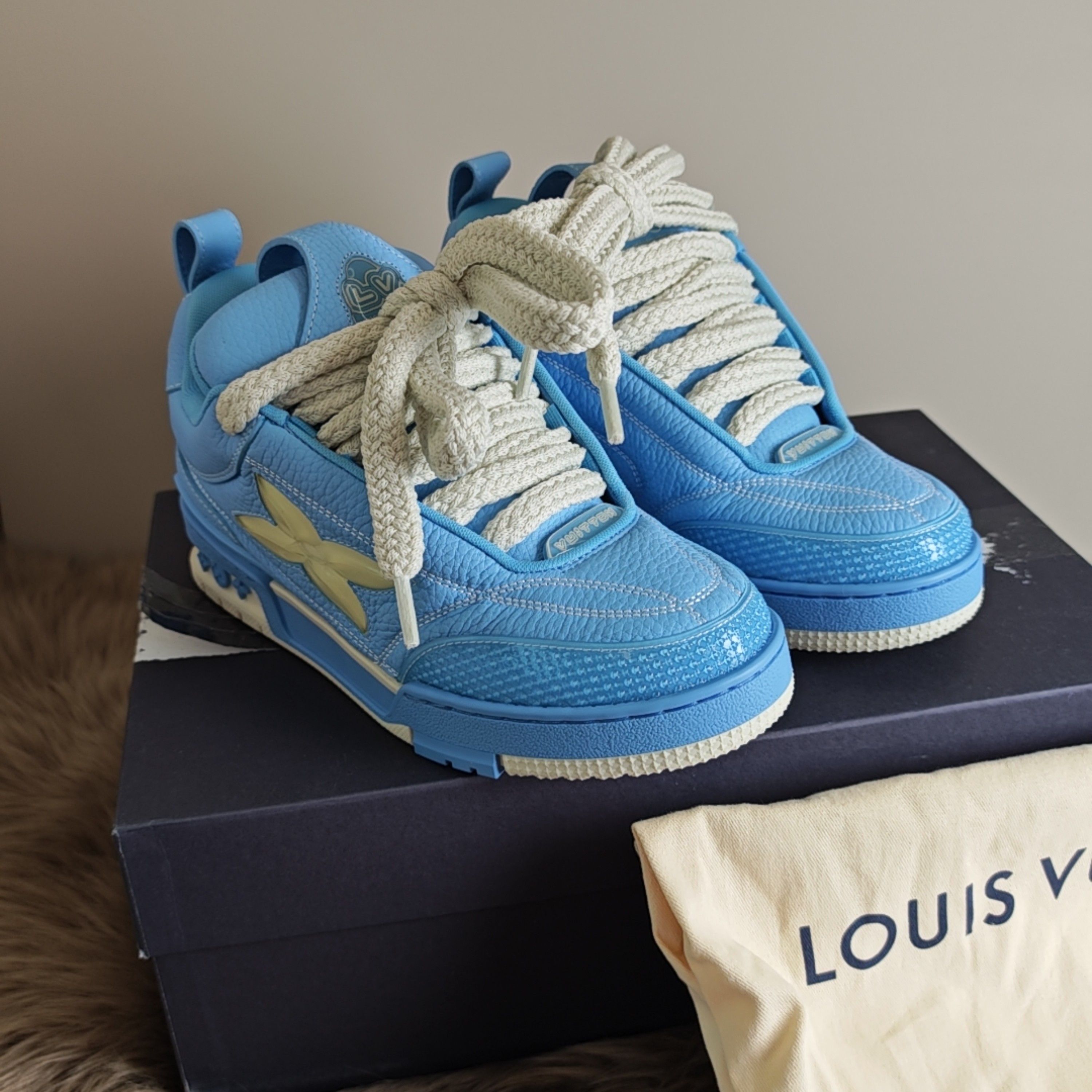 Louis Vuitton Louis Vuitton Skate Sneakers Blue Size 37 Size US 5 / EU 37 - 1 Thumbnail