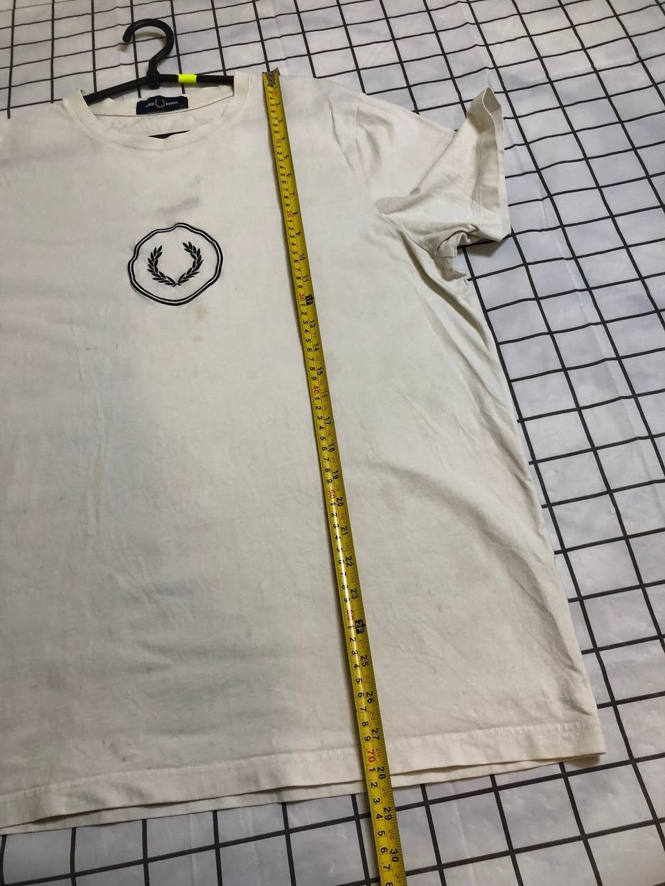Fred Perry FRED PERRY LOGO CENTER CIRCLE BLACK WHITE tee Size US XL / EU 56 / 4 - 13 Thumbnail