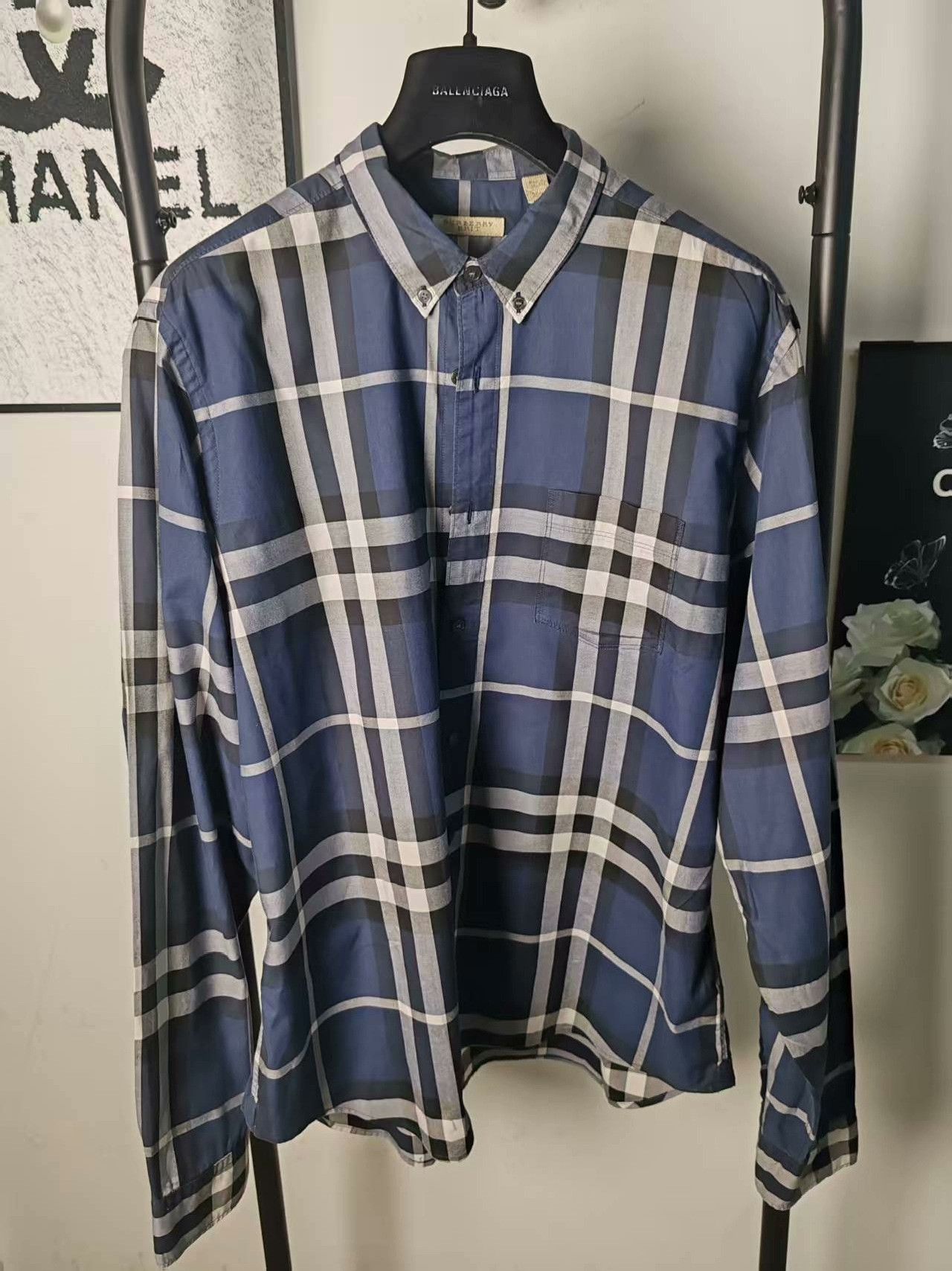 Burberry Burberry Plaid White Shirt xxl Men Size US XXL / EU 58 / 5 - 1 Thumbnail