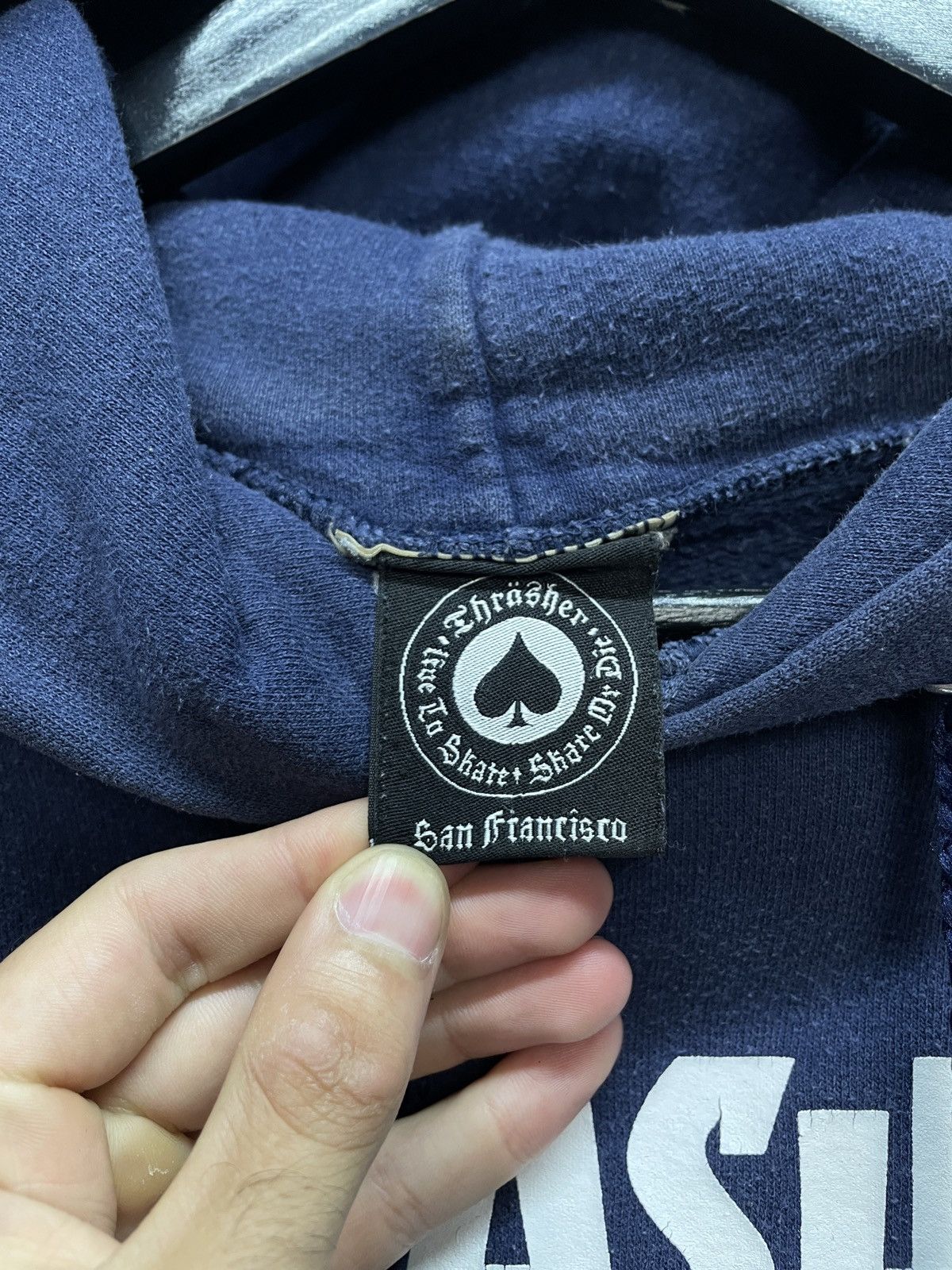 Thrasher Vintage Thrasher Navy Boxy Hoodie Skateboard Magazine Logo Size US M / EU 48-50 / 2 - 9 Thumbnail