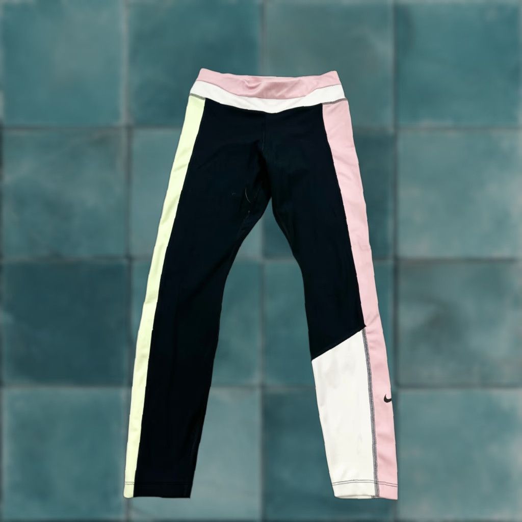 Nike Nike Leggings Women Medium Multicolor Colorblock Dri-Fit Pull On Elastic Waist Compression Skinny Inseam 24in Size 32" / US 10 / IT 46 - 1 Thumbnail