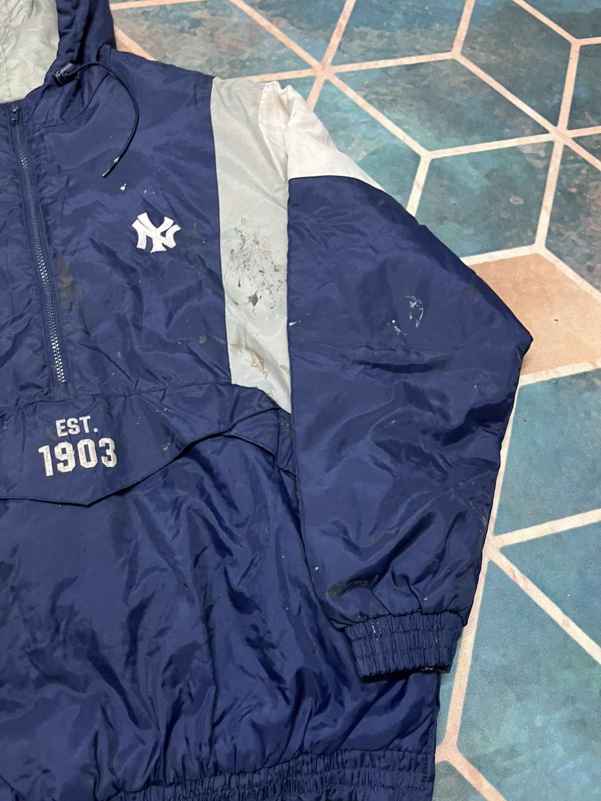 MLB 🔥TRUE VINTAGE 90s NY YANKEES BIG LOGO PULL OVER JACKETS Size US L / EU 52-54 / 3 - 10 Thumbnail