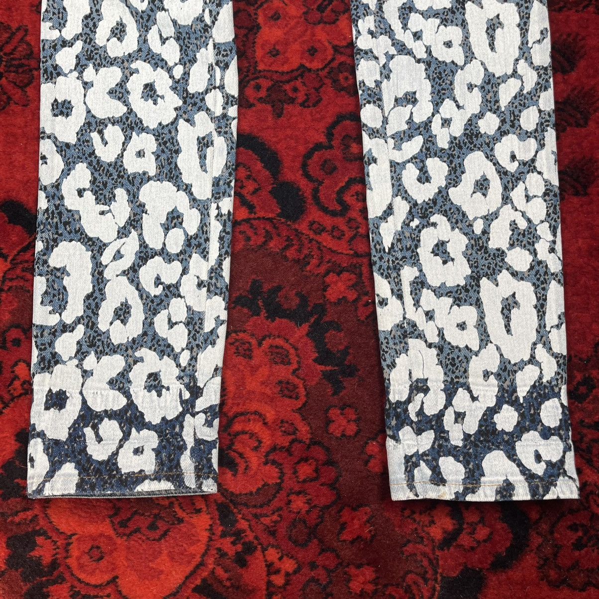 Roberto Cavalli Roberto Cavalli Jeans Designer Y2K Floral Leopard Print Size 24" / US 00 / IT 34 - 6 Thumbnail