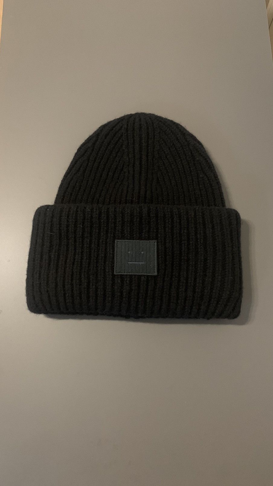 Acne Studios Black Large Face Logo Beanie Size ONE SIZE - 1 Thumbnail