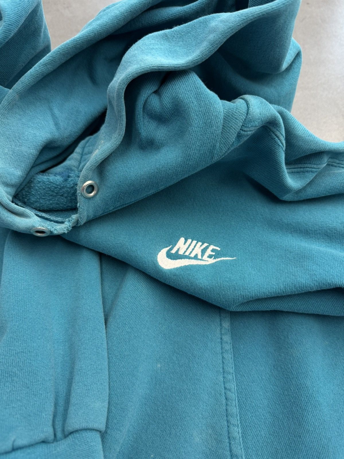Nike 90's Vintage Nike Spellout Embroidered Swoosh Hoodie Size US L / EU 52-54 / 3 - 6 Thumbnail