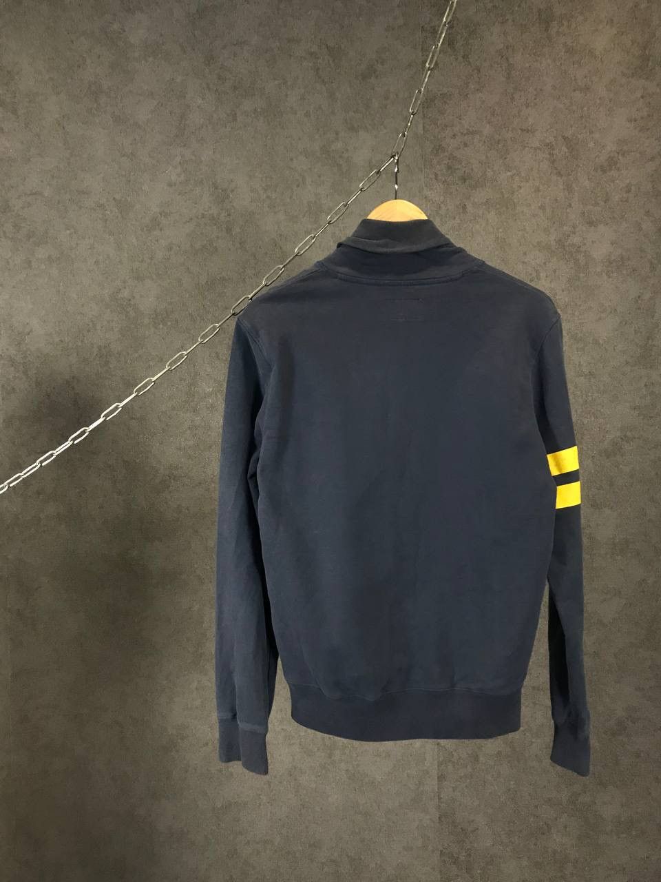 Armani Armani Jeans luxury designer cardigan Size US S / EU 44-46 / 1 - 8 Thumbnail