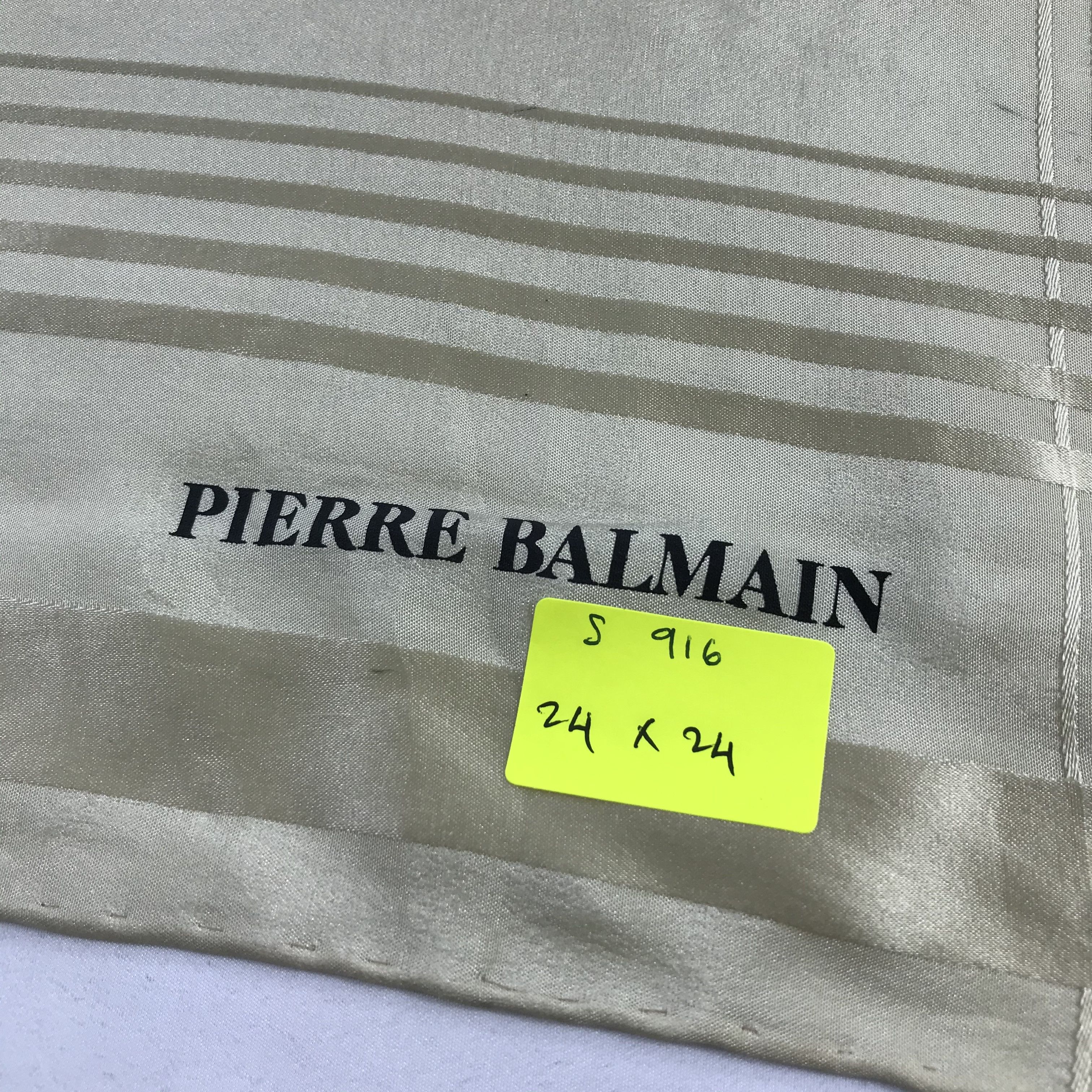 Pierre Balmain × Vintage Pierre Balmain Bandana / Handkerchief / Neckerchief - S916 Size ONE SIZE - 5 Thumbnail