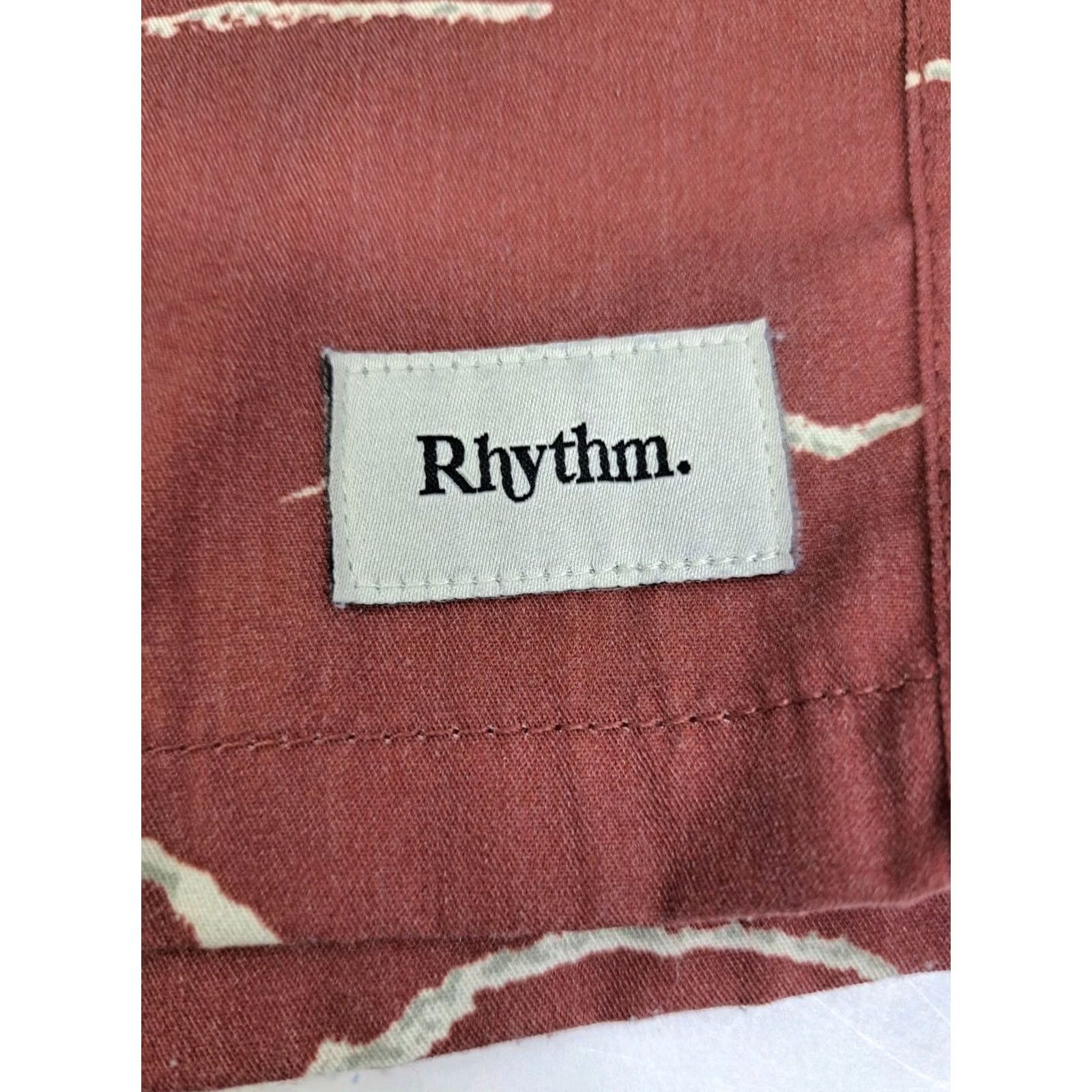 Vintage Rythym Men's Boardshorts Rustic 32 Back Pocket Drawstring 7in Regular Beach Casual Surf Shorts Size ONE SIZE - 6 Thumbnail