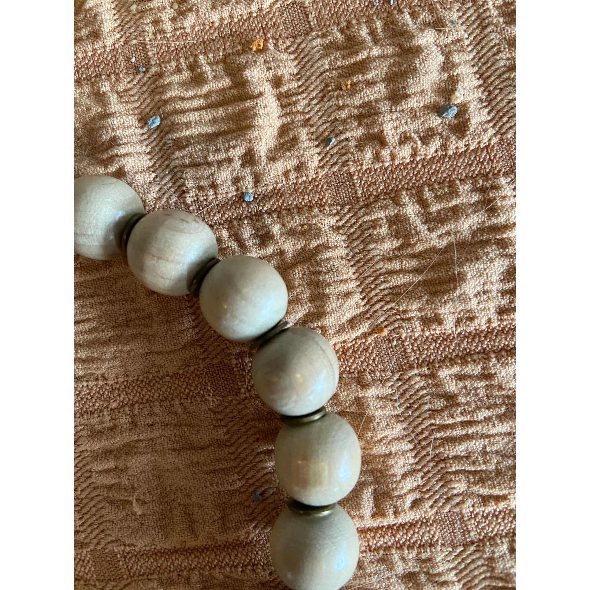 Other Wood Beads & Shell Necklace. 16" Long , 5/8" Beads 1.5" Larg Size ONE SIZE - 8 Thumbnail