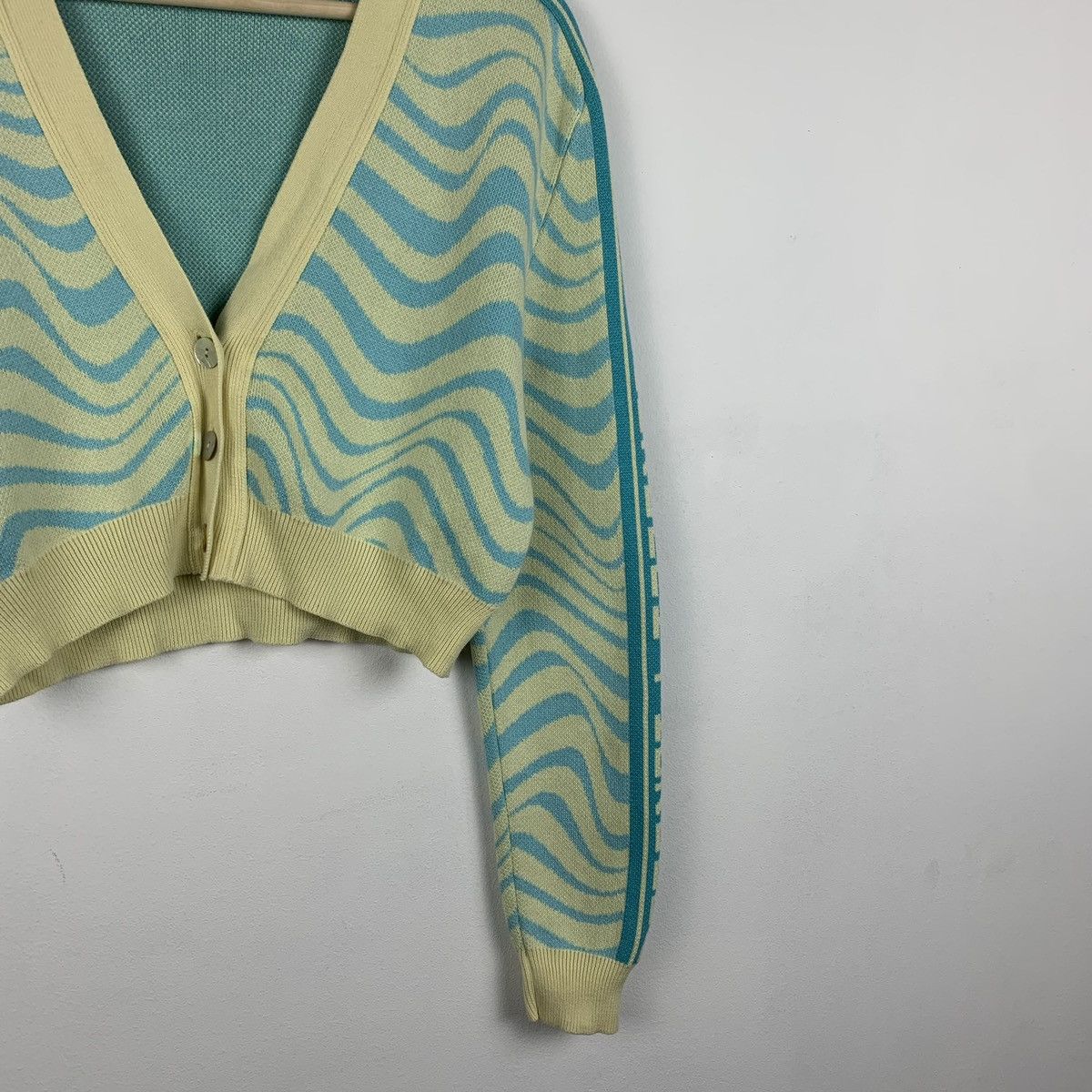 Fiorucci Designer Fiorucci Knit Crop Cardigan Long Sleeve Size L Y2K Size L / US 10 / IT 46 - 5 Thumbnail