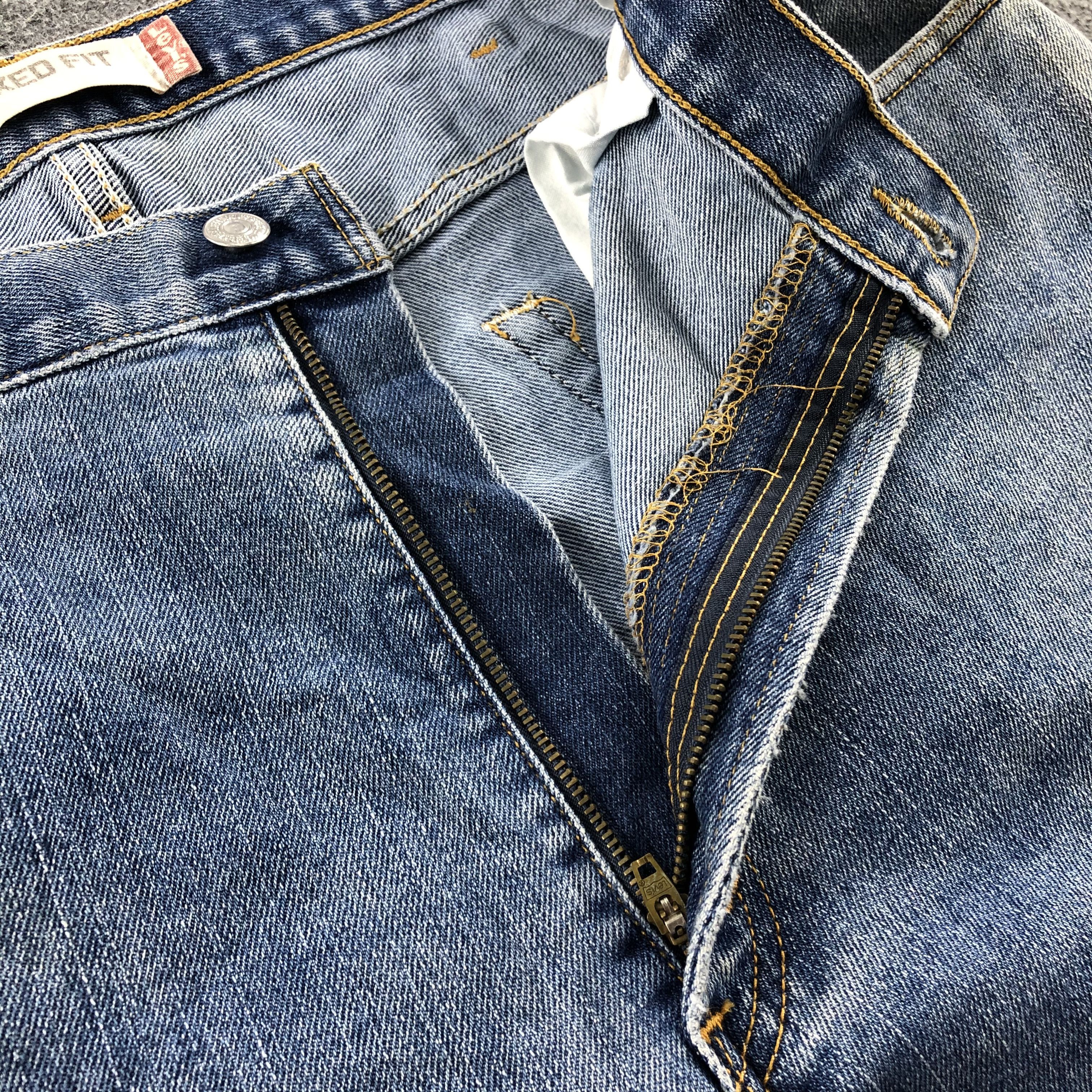 Vintage Blue Wash Levis 550 Jeans- J1361