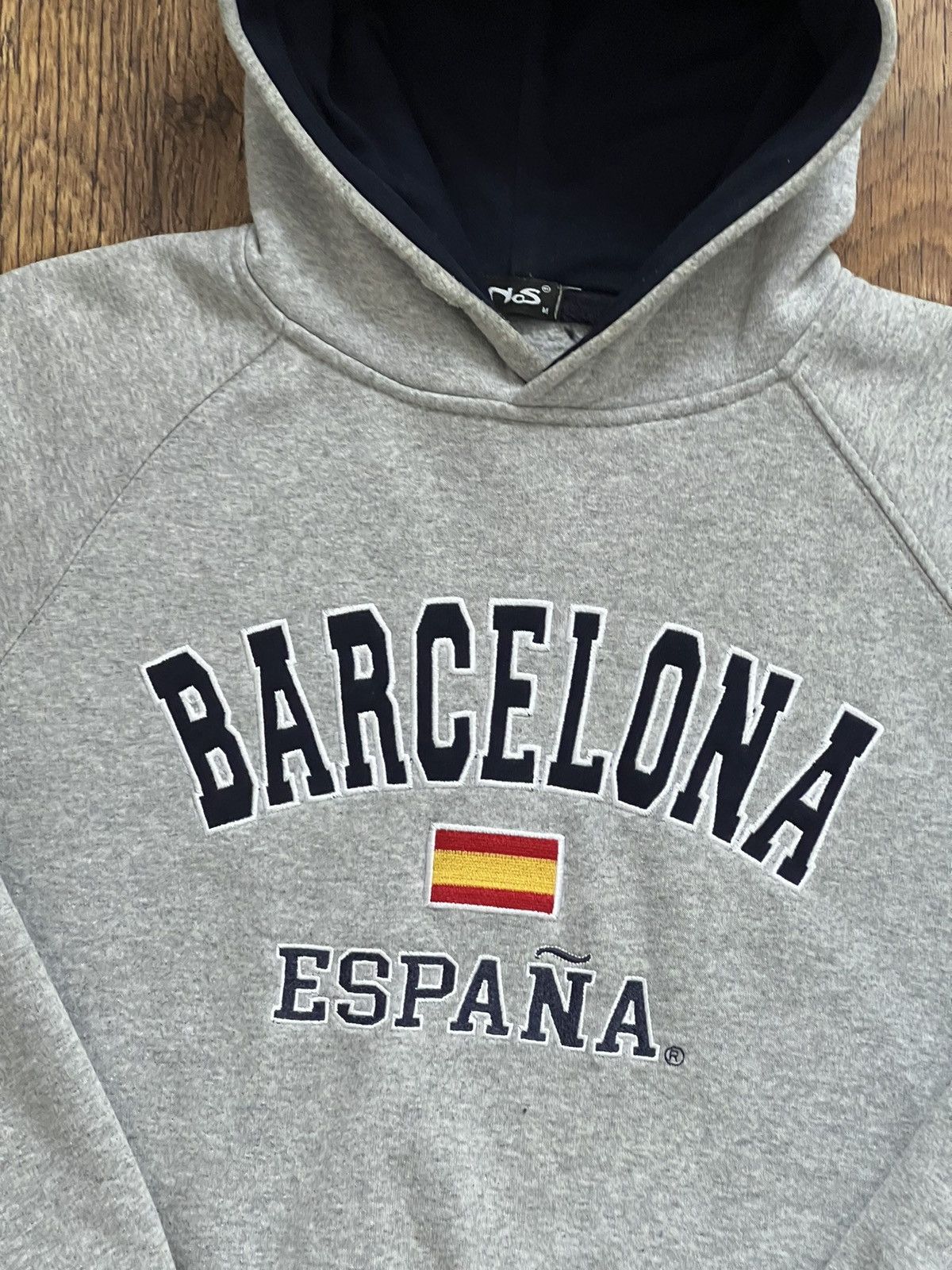 Vintage Barcelona hoodie vintage sweatshirt retro 90s y2k grey Size US M / EU 48-50 / 2 - 2 Thumbnail