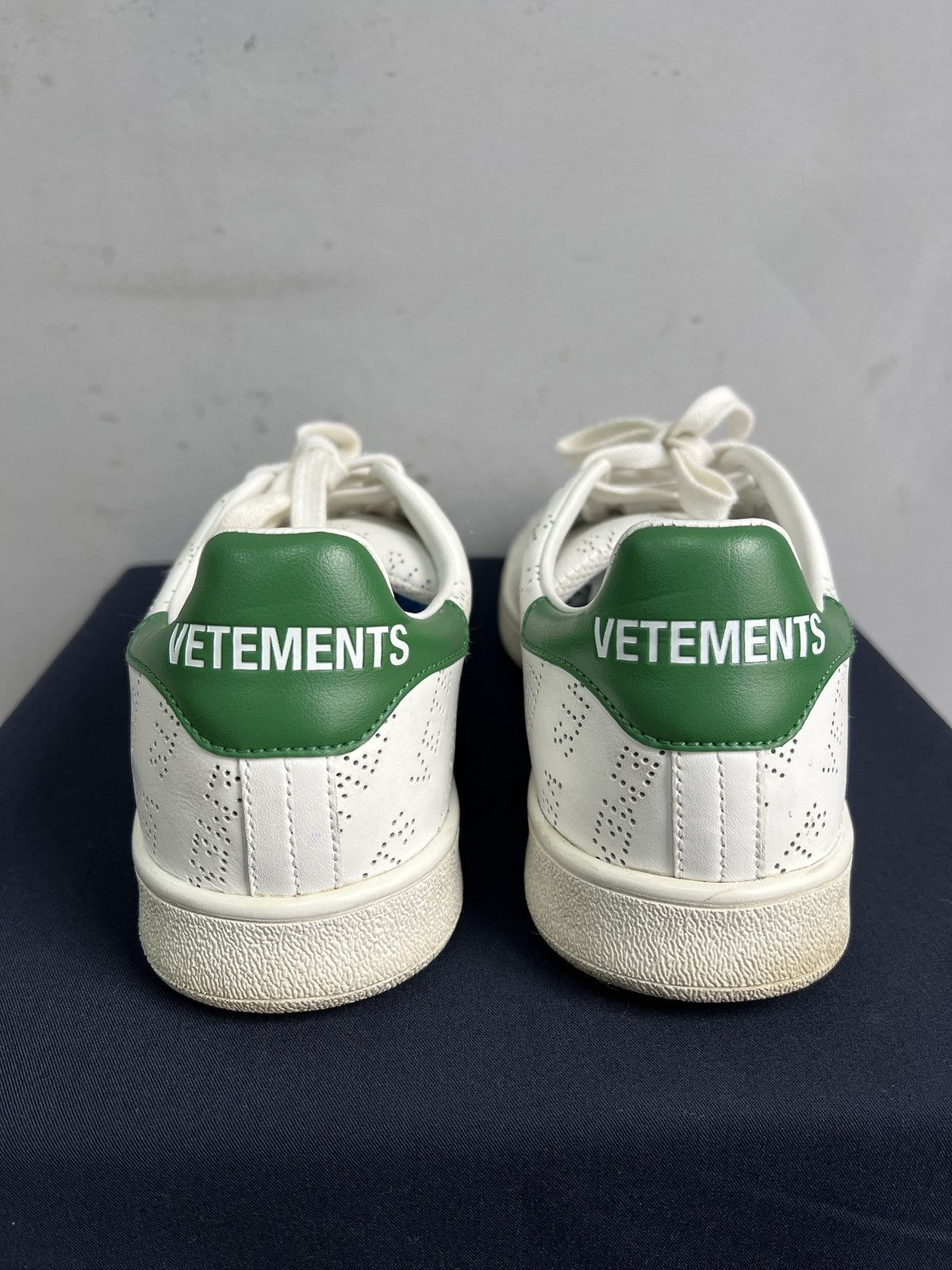 Vetements Vetements low monogram leather trainers Size US 7 / EU 40 - 7 Thumbnail