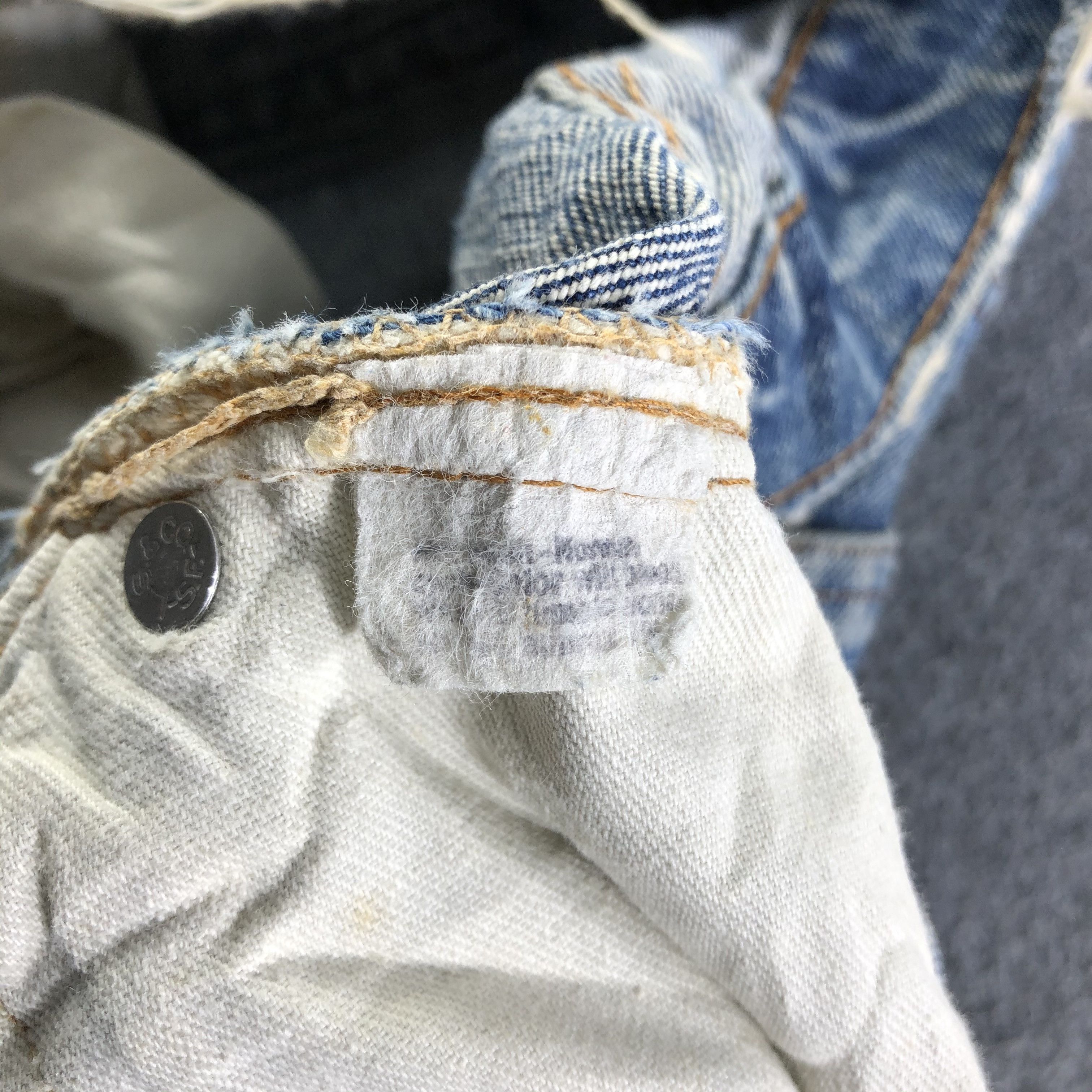 Levi's Vintage Levis Jeans-J3594 Size US 31 - 10 Thumbnail