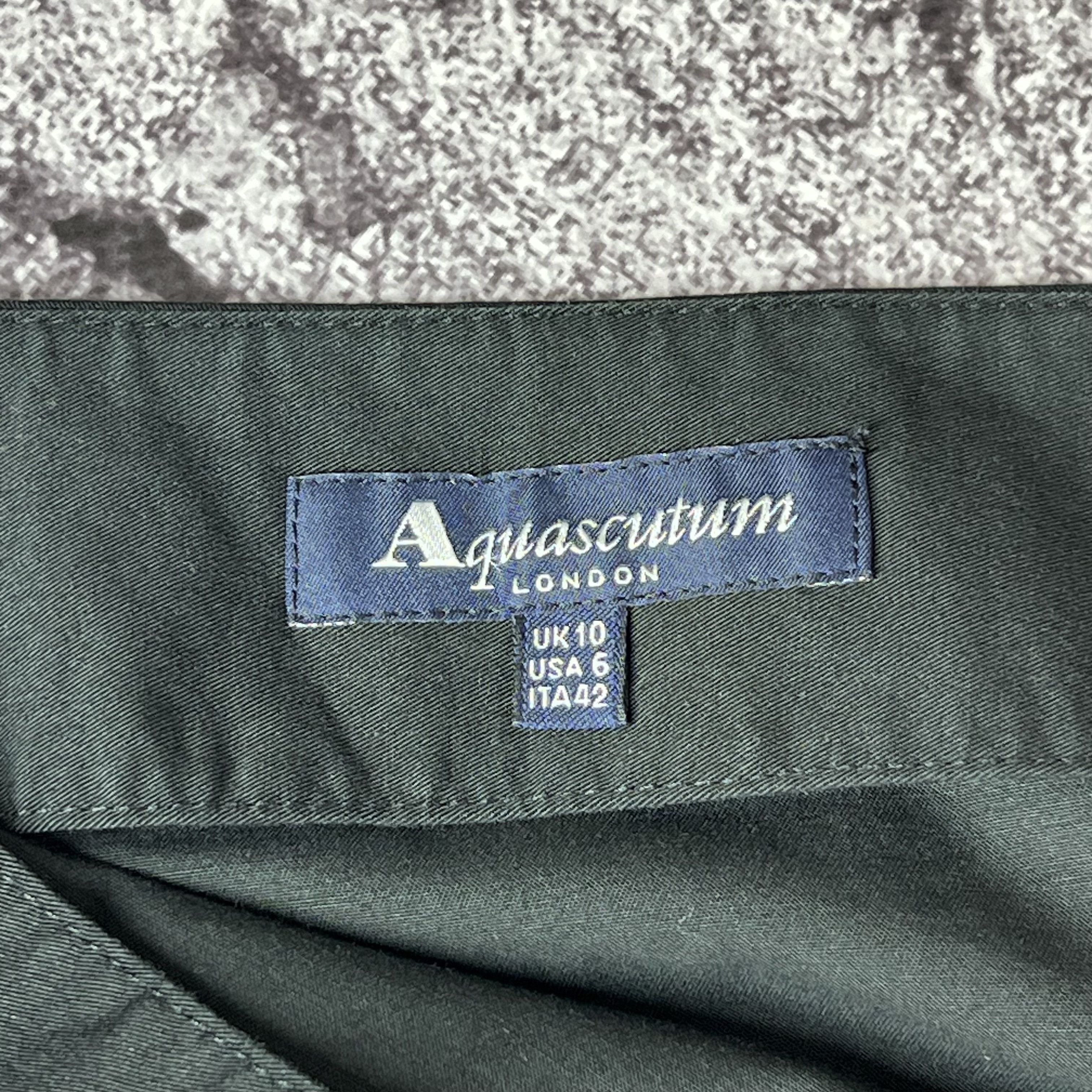Aquascutum Aquascutum Skirt Size ITA 42 / USA 6 / UK 10 Size 28" / US 6 / IT 42 - 6 Thumbnail