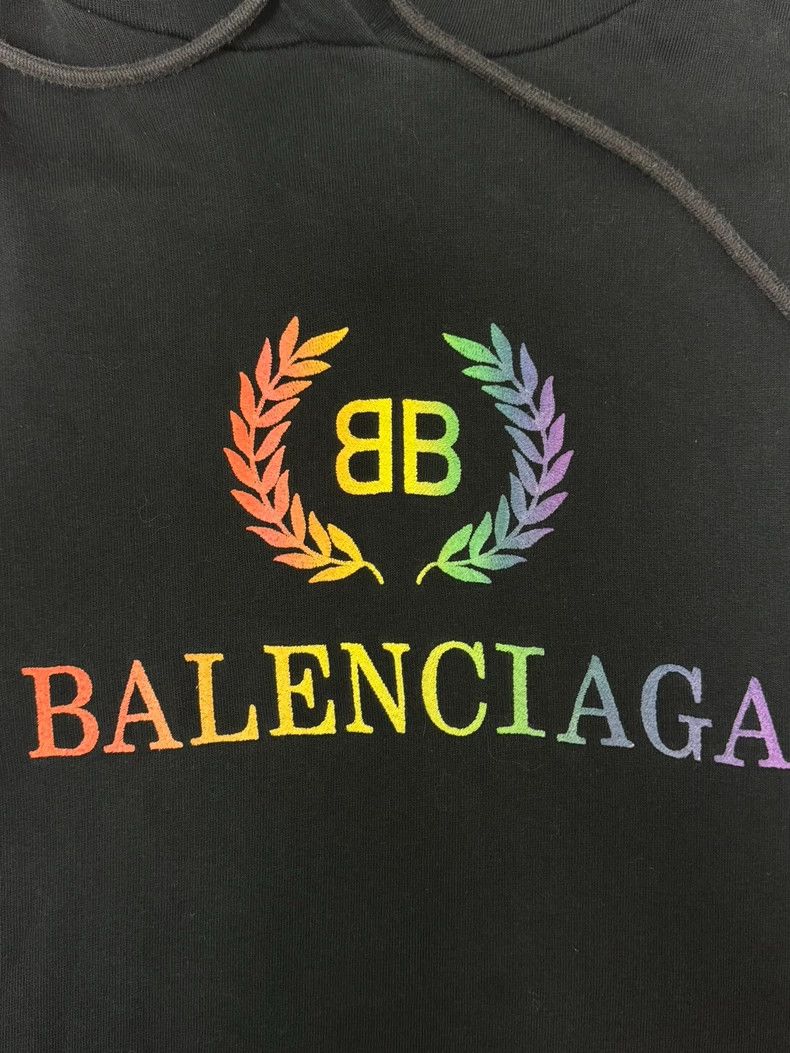 Balenciaga Balenciaga Black rainbow embroidered wheatear monogram hood Size US S / EU 44-46 / 1 - 2 Thumbnail
