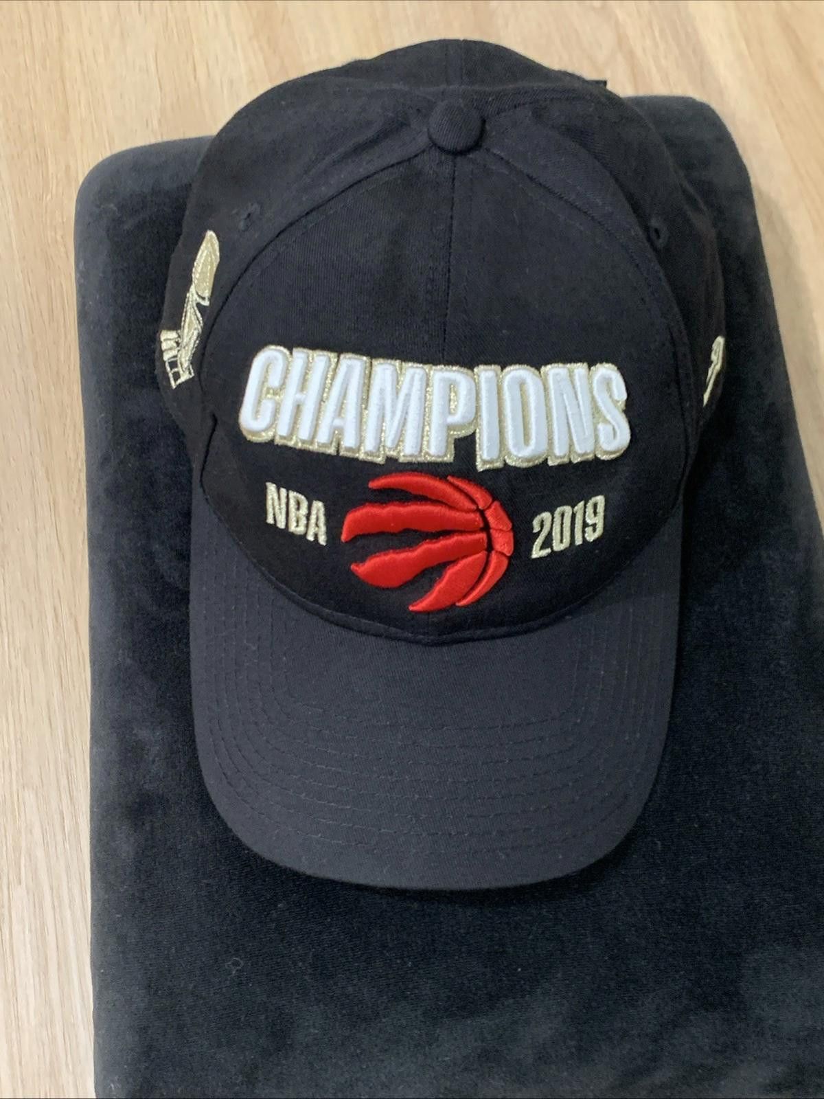 New Era 2019 Raptors Champs New Era 9TWENTY Hat OSFM NWOT Size ONE SIZE - 7 Thumbnail