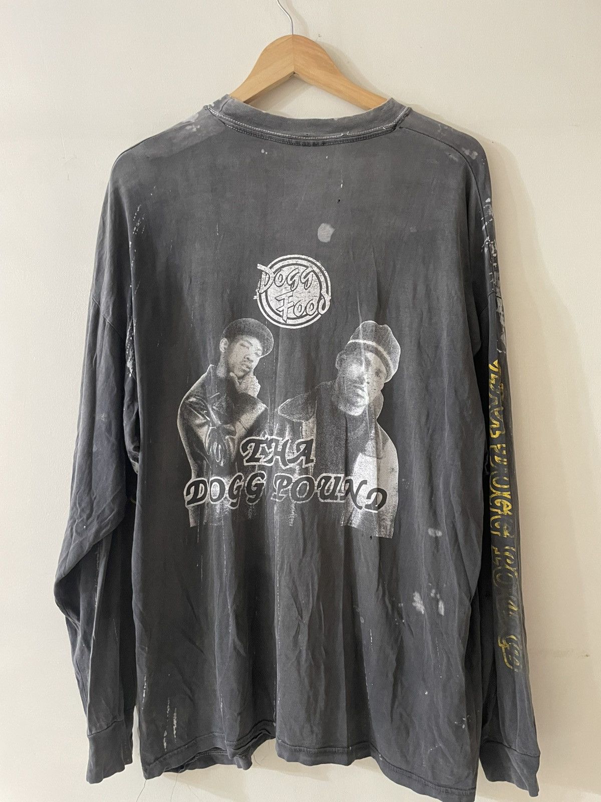Vintage Rare Thrashed Vintage Tha Dogg Pound Long Sleeves Size US XL / EU 56 / 4 - 2 Thumbnail