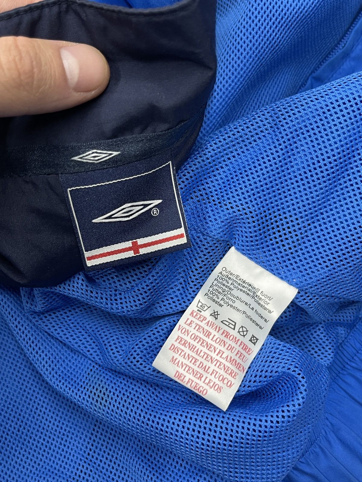 Umbro Vintage Official Umbro England Track Jacket Blue Big Logo Size US M / EU 48-50 / 2 - 12 Thumbnail