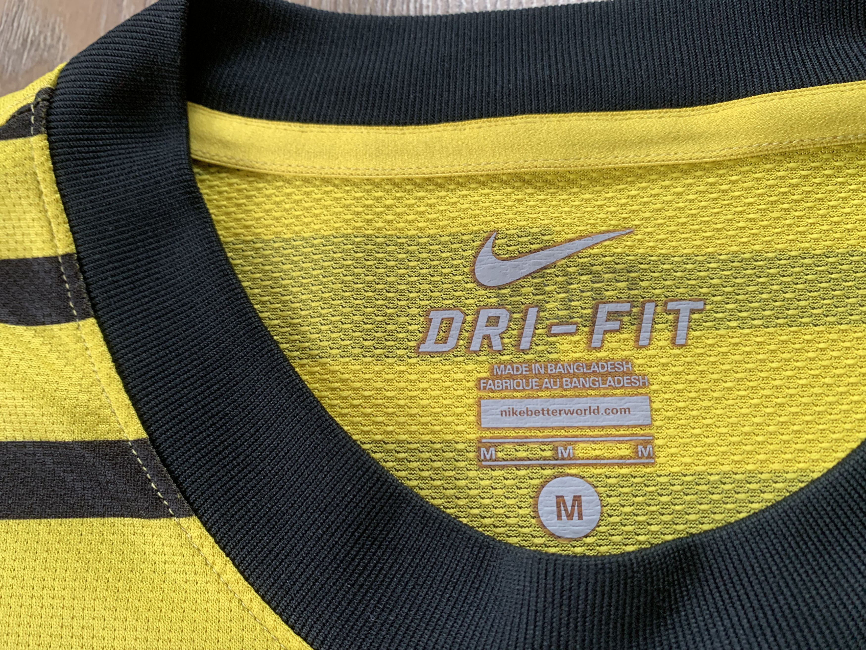 Nike × Vintage Vintage Nike Celtic Footbal Club Jersey Size US M / EU 48-50 / 2 - 6 Thumbnail