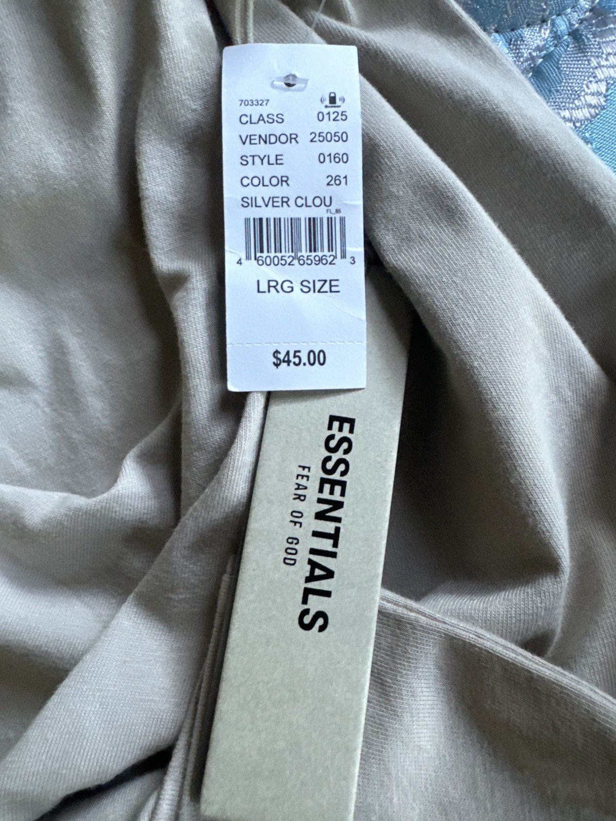Essentials Fear of God Essentials T Shirt Silver Cloud Size US L / EU 52-54 / 3 - 9 Thumbnail