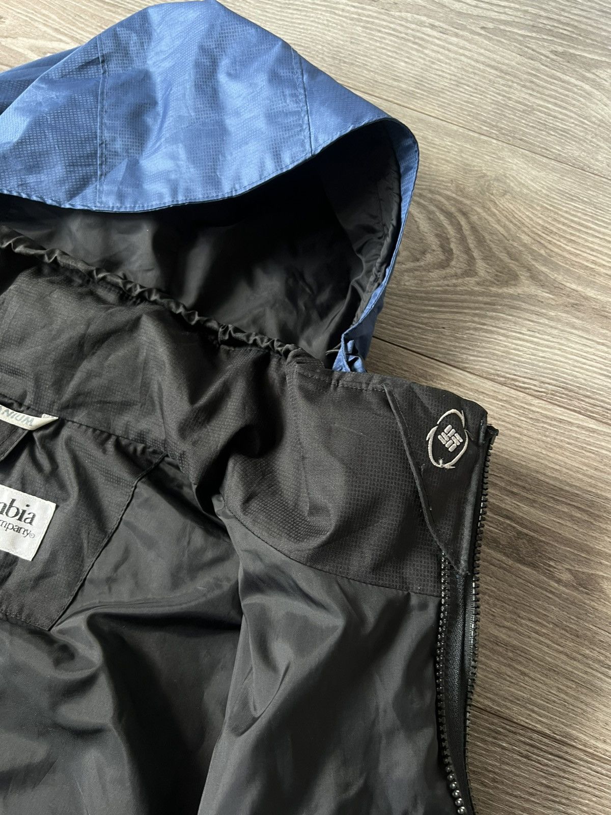Columbia × Vintage ‼️Vintage Columbia Titanium Tech Omni Waterpoof Jacket‼️ Size US XL / EU 56 / 4 - 20 Thumbnail