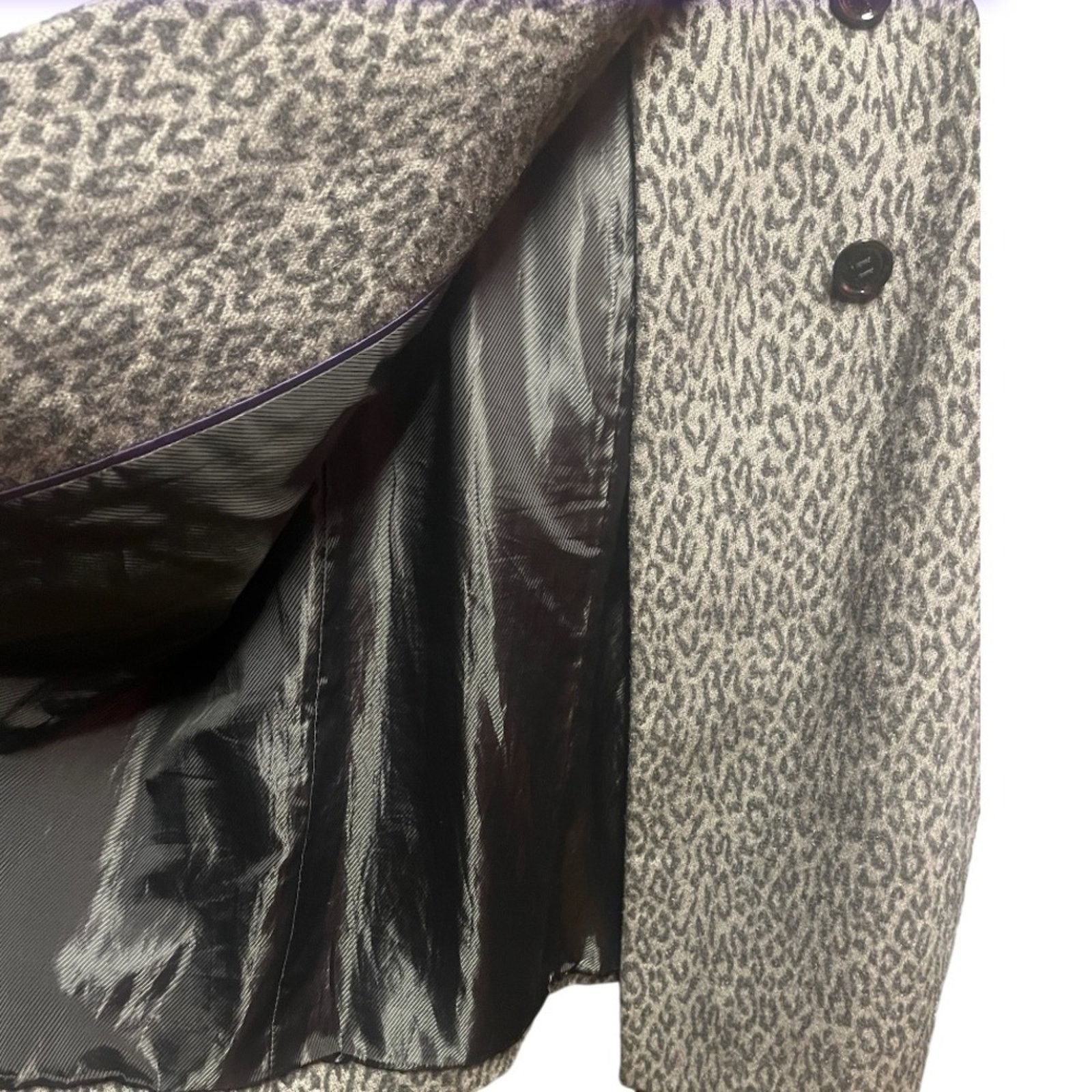 Calvin Klein Stylish Calvin Klein Gray Leopard Print Women's Coat, Medium Size M / US 6-8 / IT 42-44 - 4 Thumbnail