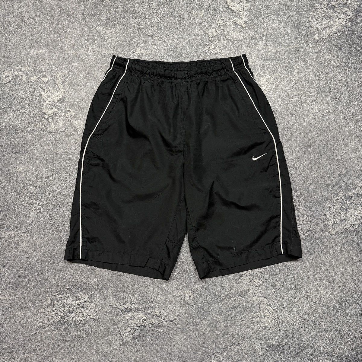 Nike × Vintage Nike Vintage Shorts 90s Size US 30 / EU 46 - 1 Thumbnail