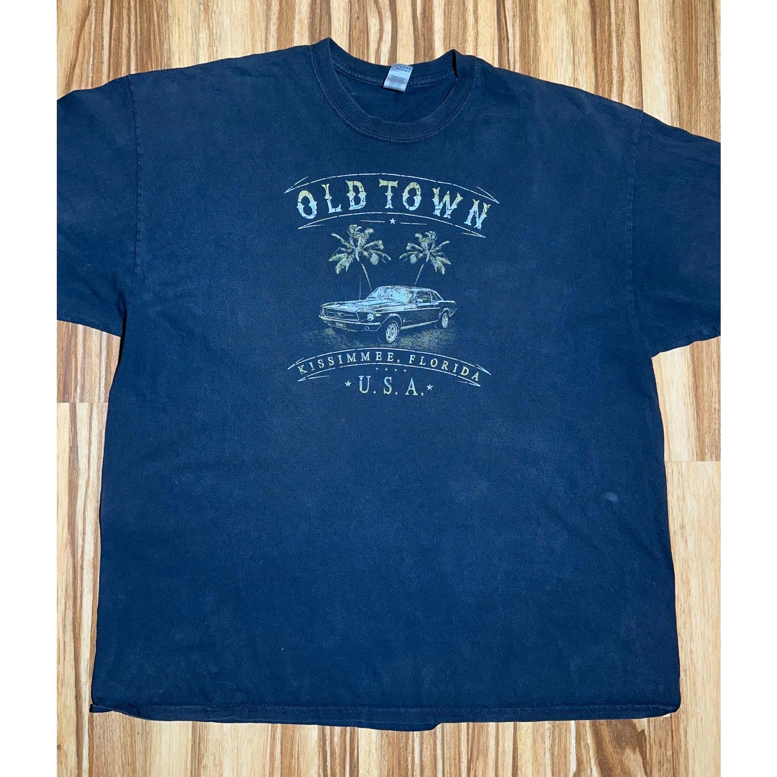 Gildan Old town Kissimmee Florida USA Classic mustang & palm trees Size US XXL / EU 58 / 5 - 2 Thumbnail