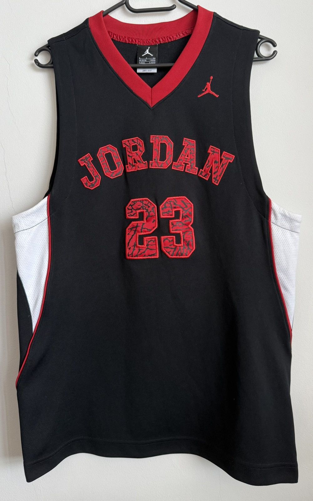 Jordan Brand Vintage Jordan Brand #23 Elephant Print Jersey Size US S / EU 44-46 / 1 - 1 Thumbnail