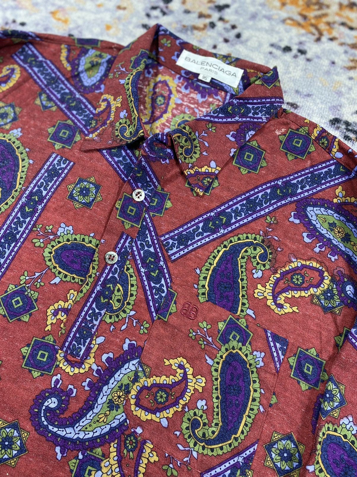 Balenciaga Vintage Balenciaga Pattern bandana shirt Size US M / EU 48-50 / 2 - 2 Thumbnail