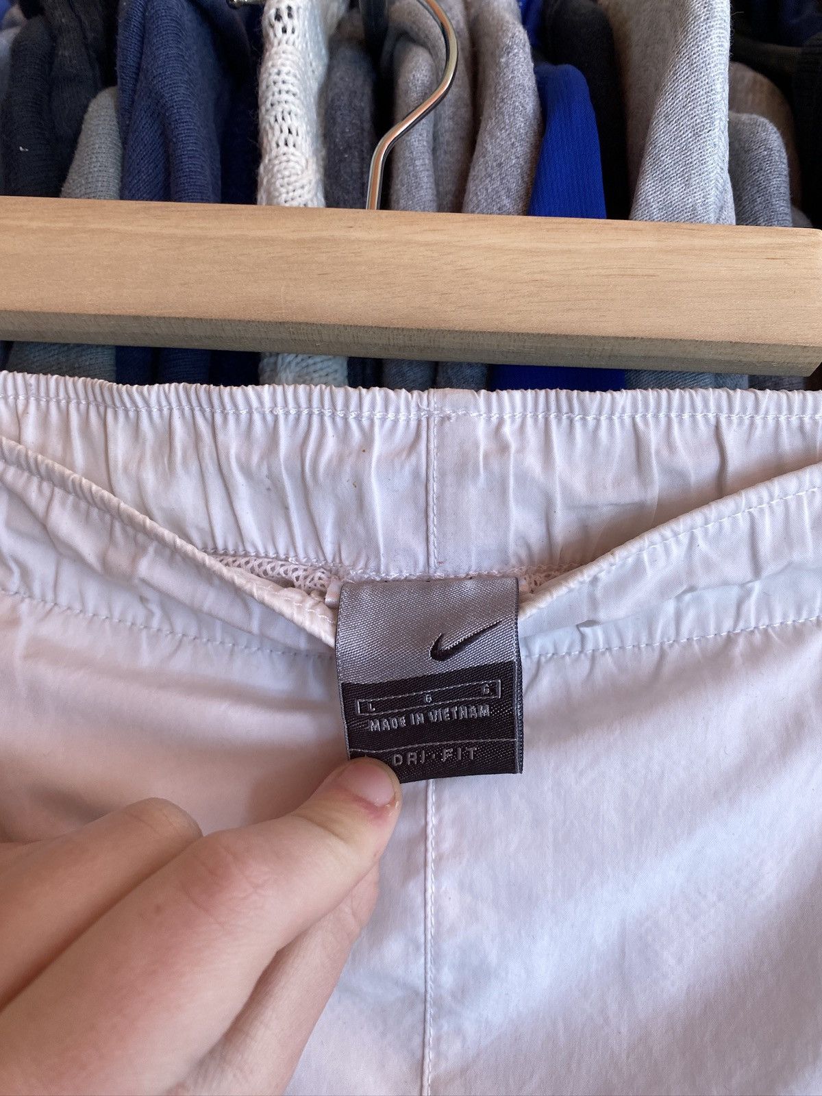 Nike VINTAGE NIKE WHITE SHORTS Y2k Size US 34 / EU 50 - 3 Thumbnail