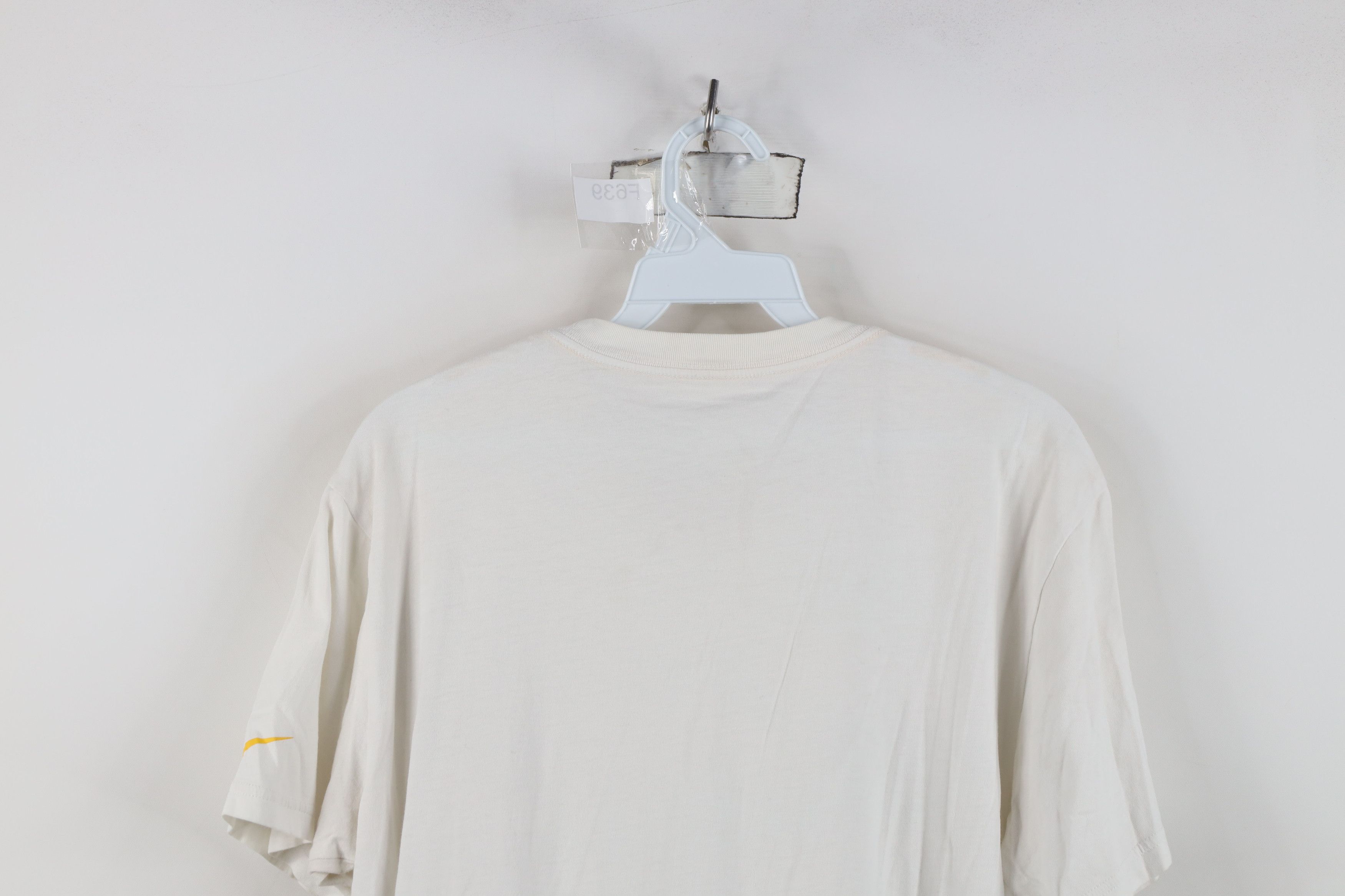 Nike Vintage Nike Livestrong Lance Armstrong Short Sleeve T-Shirt Size US M / EU 48-50 / 2 - 14 Thumbnail