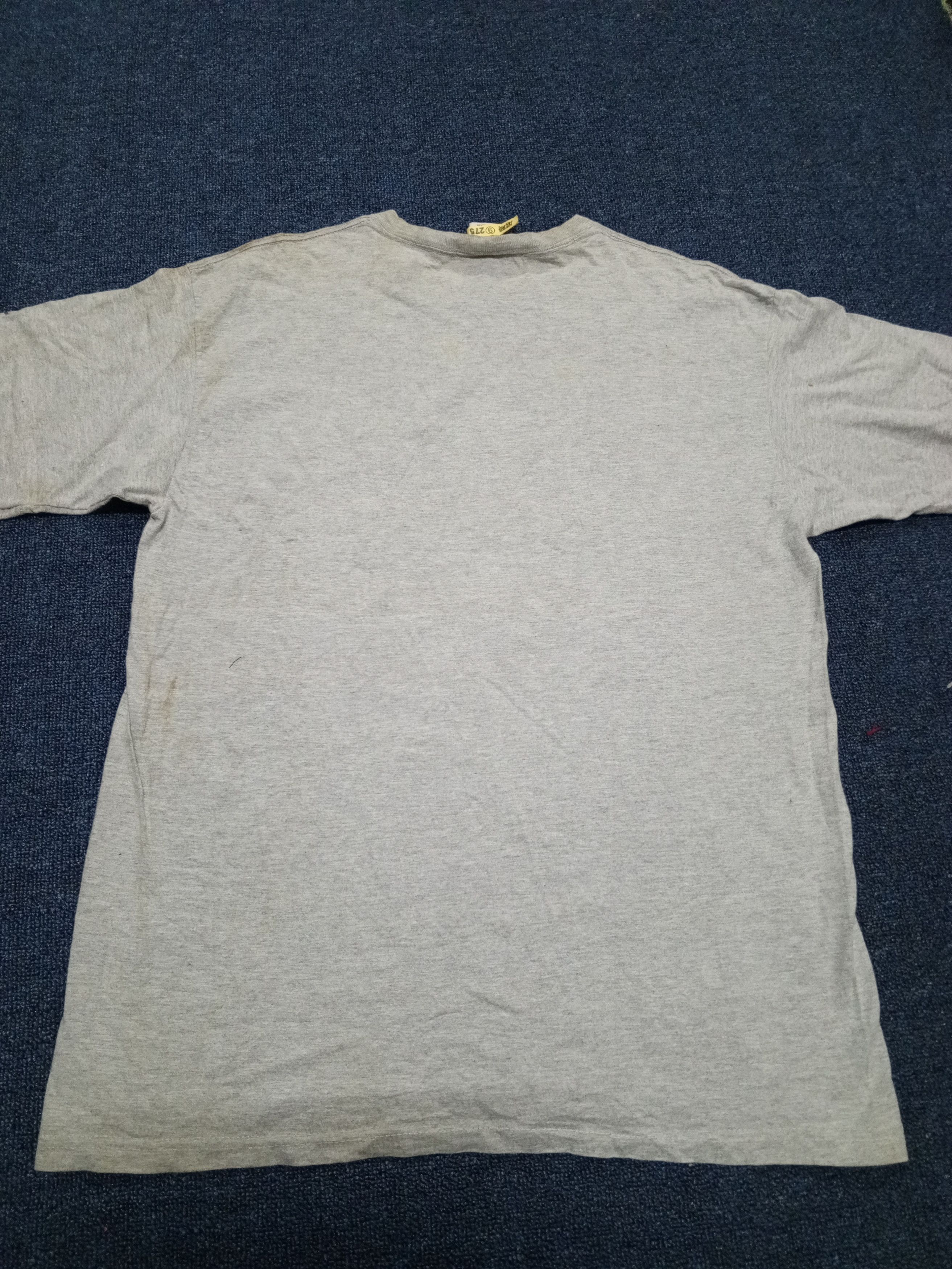 Armani Exchange × Designer × Vintage ARMANI EXCHANGE 90S TSHIRT Size US L / EU 52-54 / 3 - 4 Thumbnail