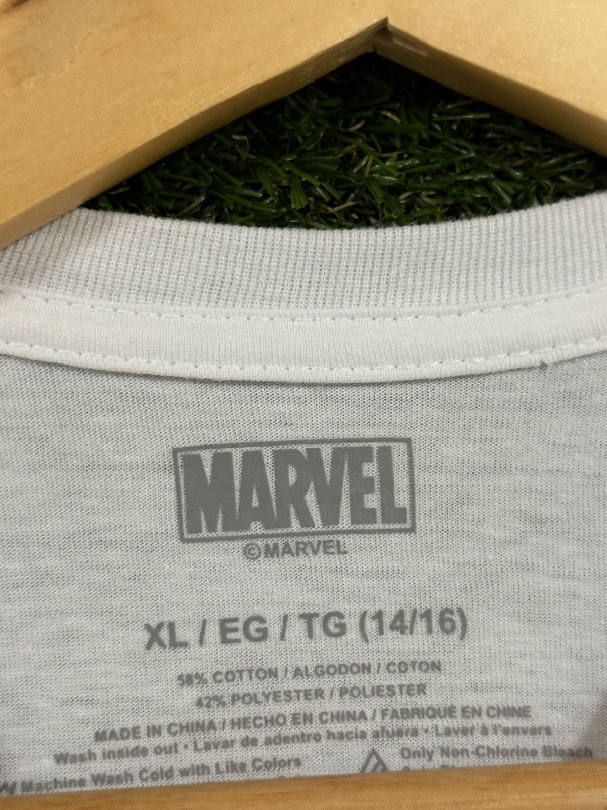 Marvel Comics Spiderman Comic Marvel Graphic Print Tee White Youth XL Size US XS / EU 42 / 0 - 4 Thumbnail