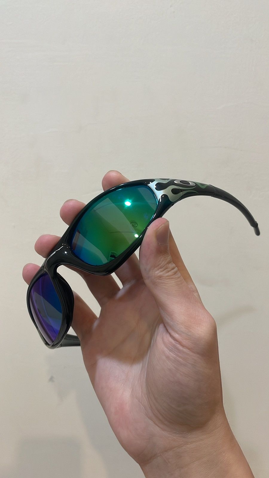 image of Archive Oakley Straight Jacket 1999 Green Flame in Black, Men's