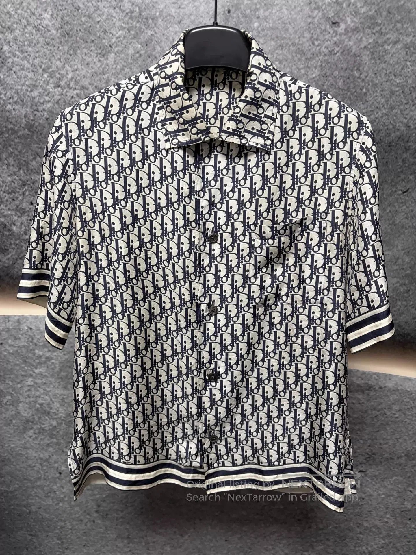 Dior Multi-Pattern Short-Sleeve Button-Up Shirt. Size US XS / EU 42 / 0 - 1 Thumbnail