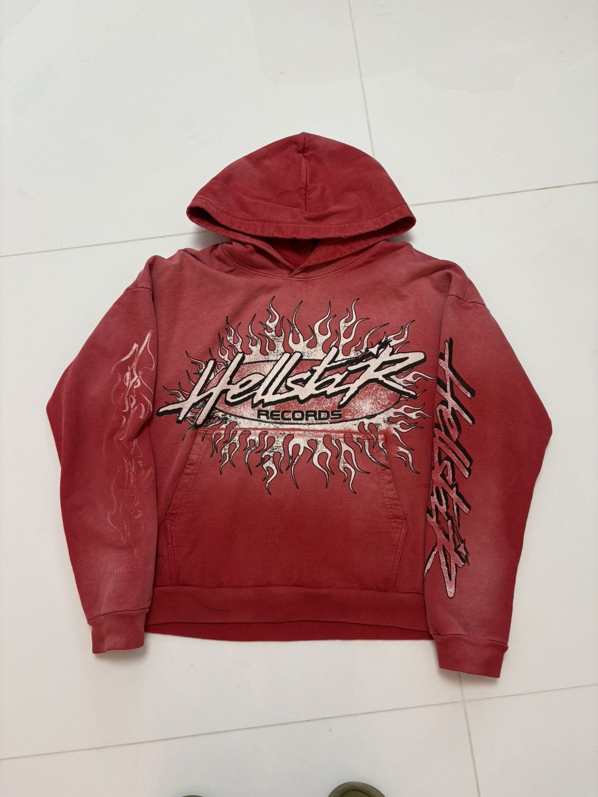 HELLSTAR SPORTS Athlete フーディーパーカー Red○関送無料○ 1418245_00.png.png