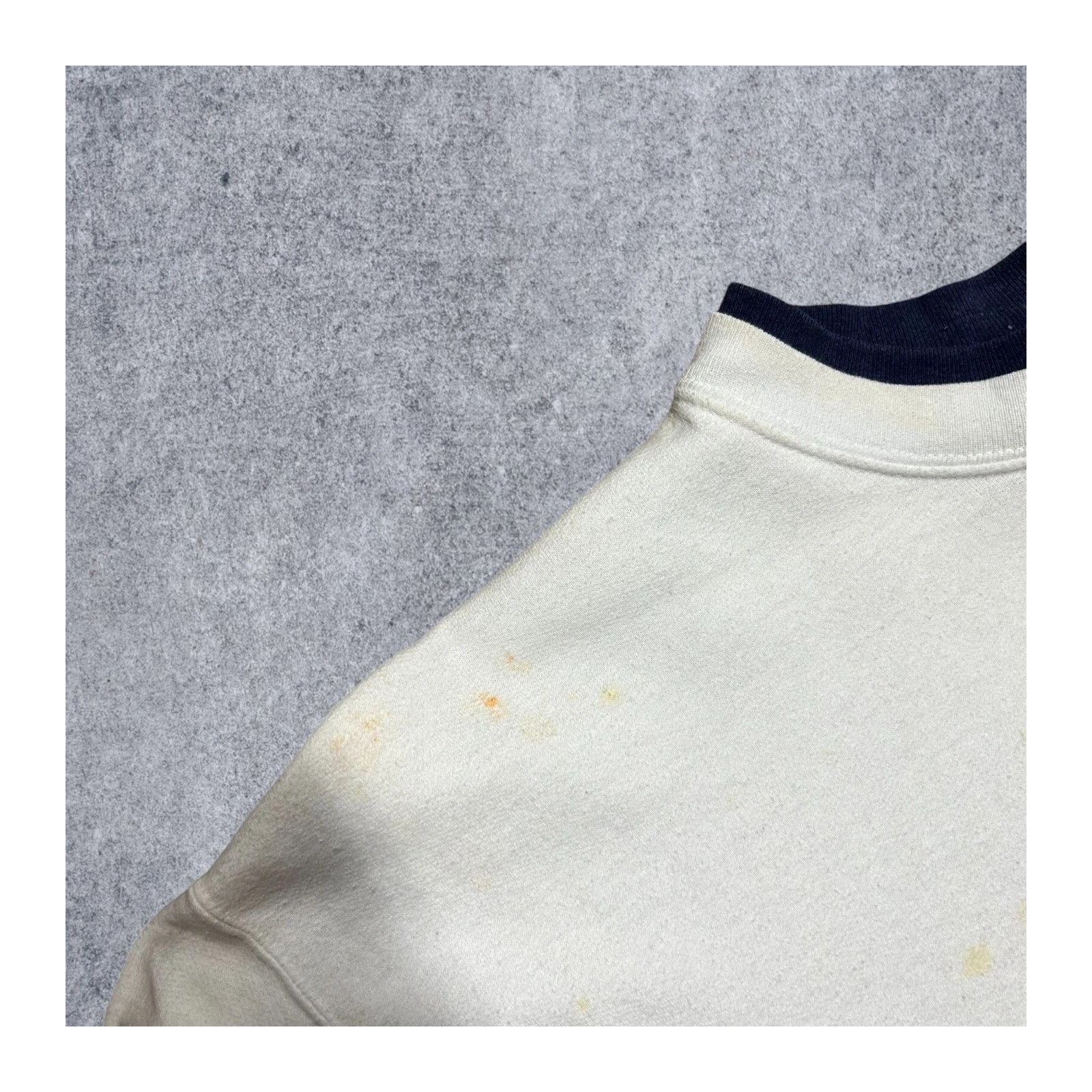 Jerzees Preloved Vintage Grandma Sweatshirt Stained White Size US XL / EU 56 / 4 - 5 Thumbnail