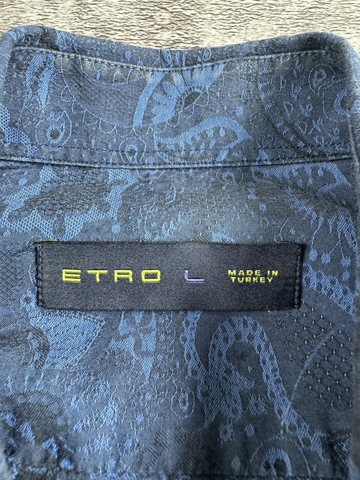 Etro Vintage Etro Milano Full Monogram Tie Dye Streetwear Shirt Size US L / EU 52-54 / 3 - 11 Thumbnail