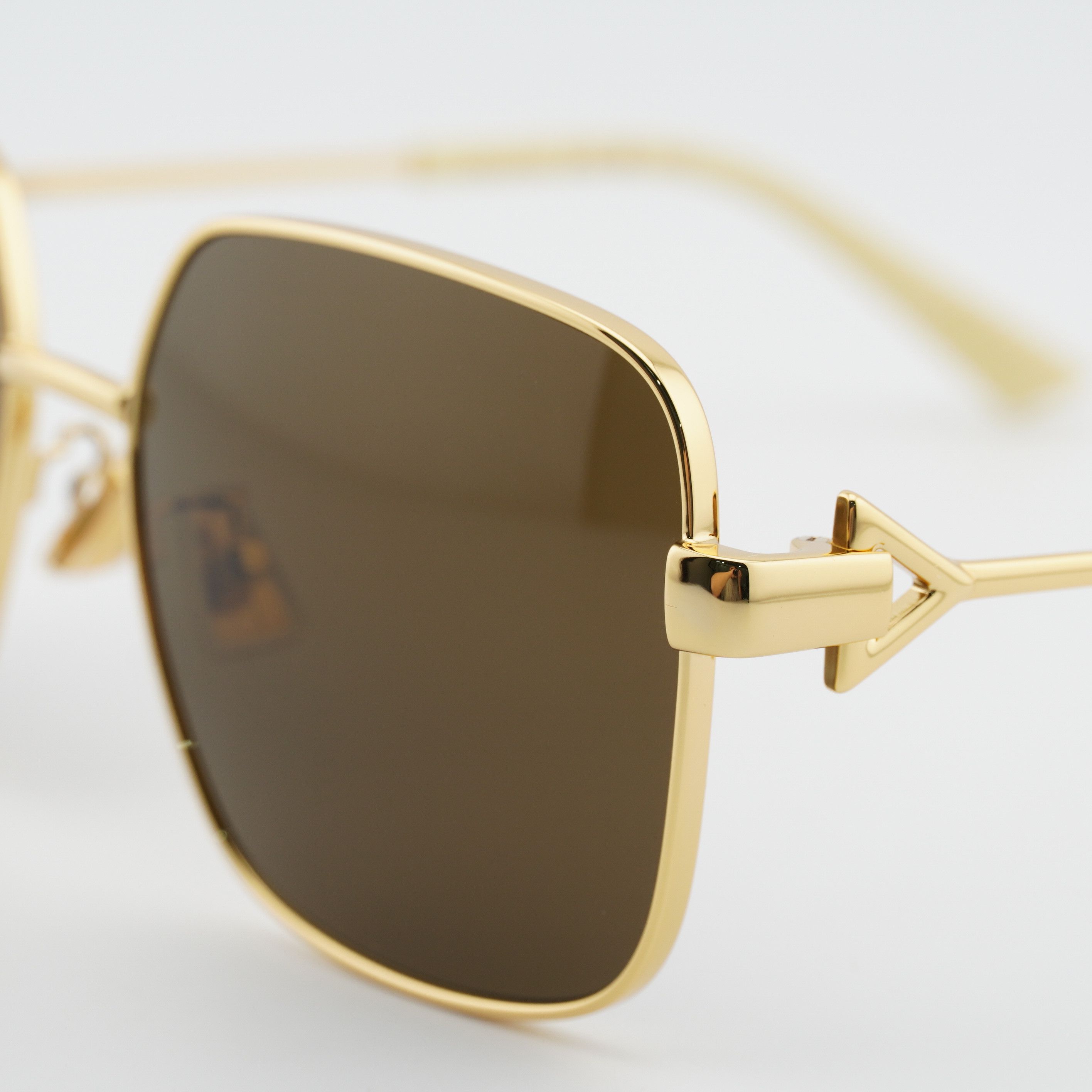 Bottega Veneta Bottega Veneta BV1199S 002 Sunglasses Gold Square Frame Size ONE SIZE - 4 Thumbnail