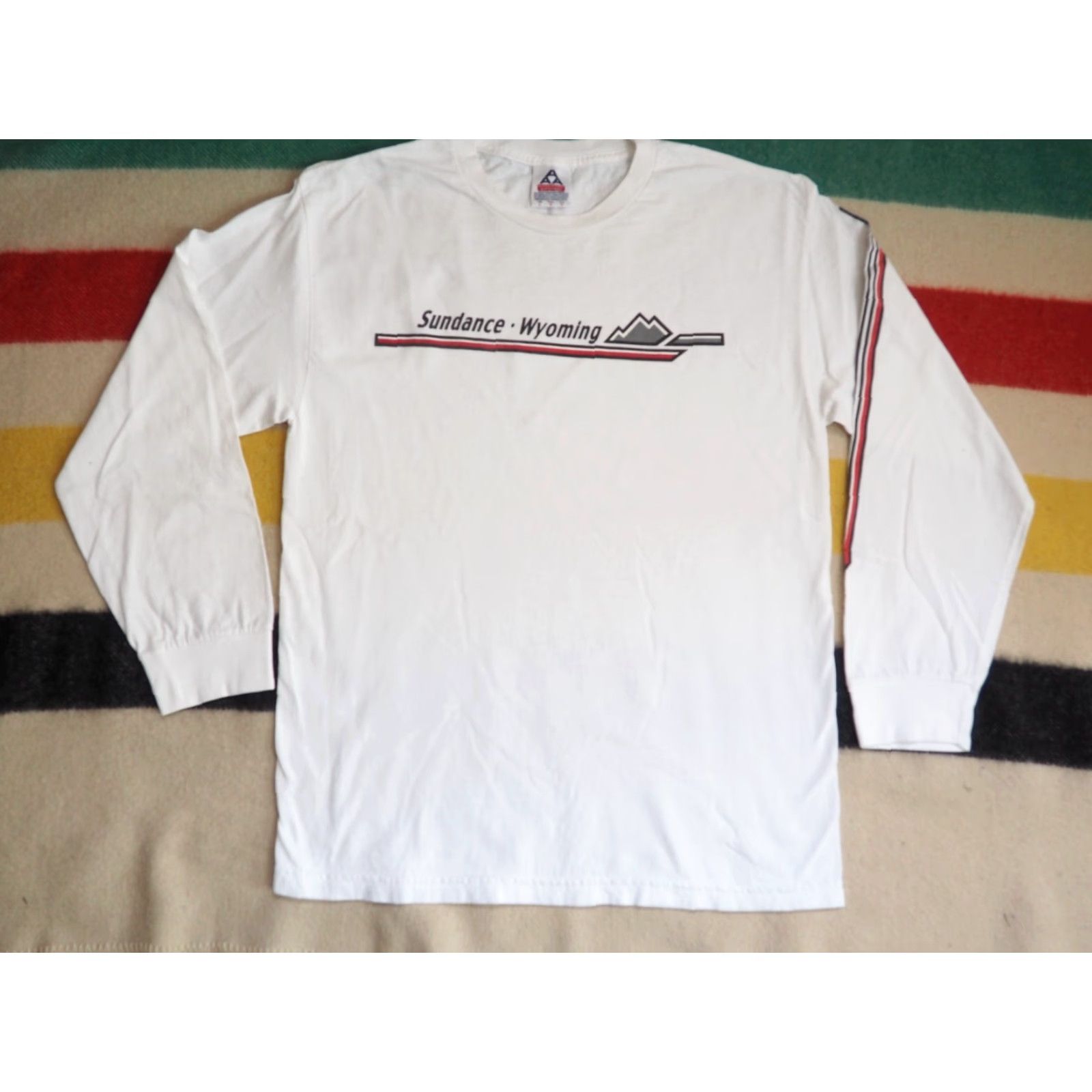 AAA VTG 90s AAA Sundance Wyoming Ski Hiking Mountain White L/S Tee T-Shirt L Mens Size US L / EU 52-54 / 3 - 2 Thumbnail